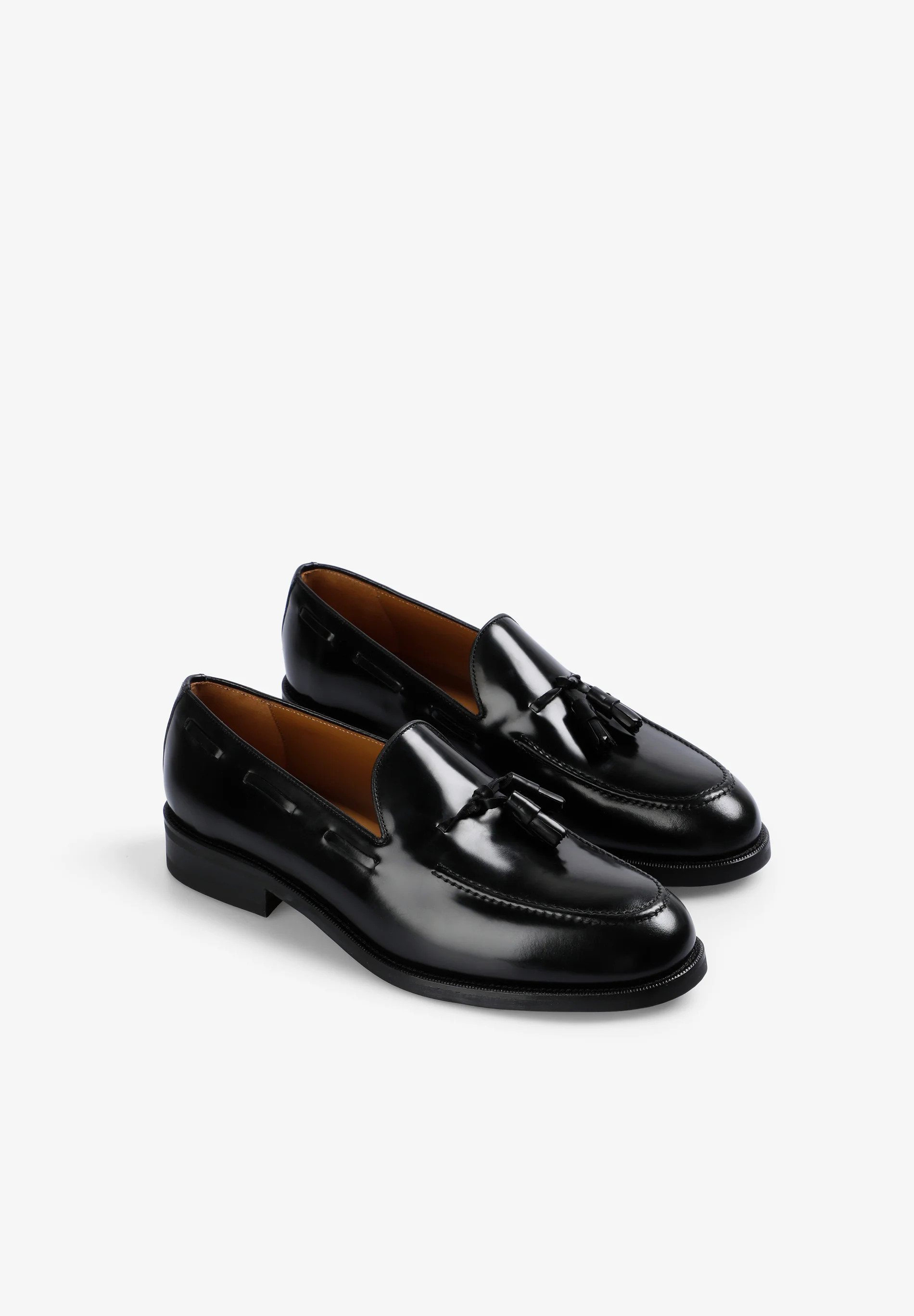 MOCASÍN VESTIR PIEL BORLAS