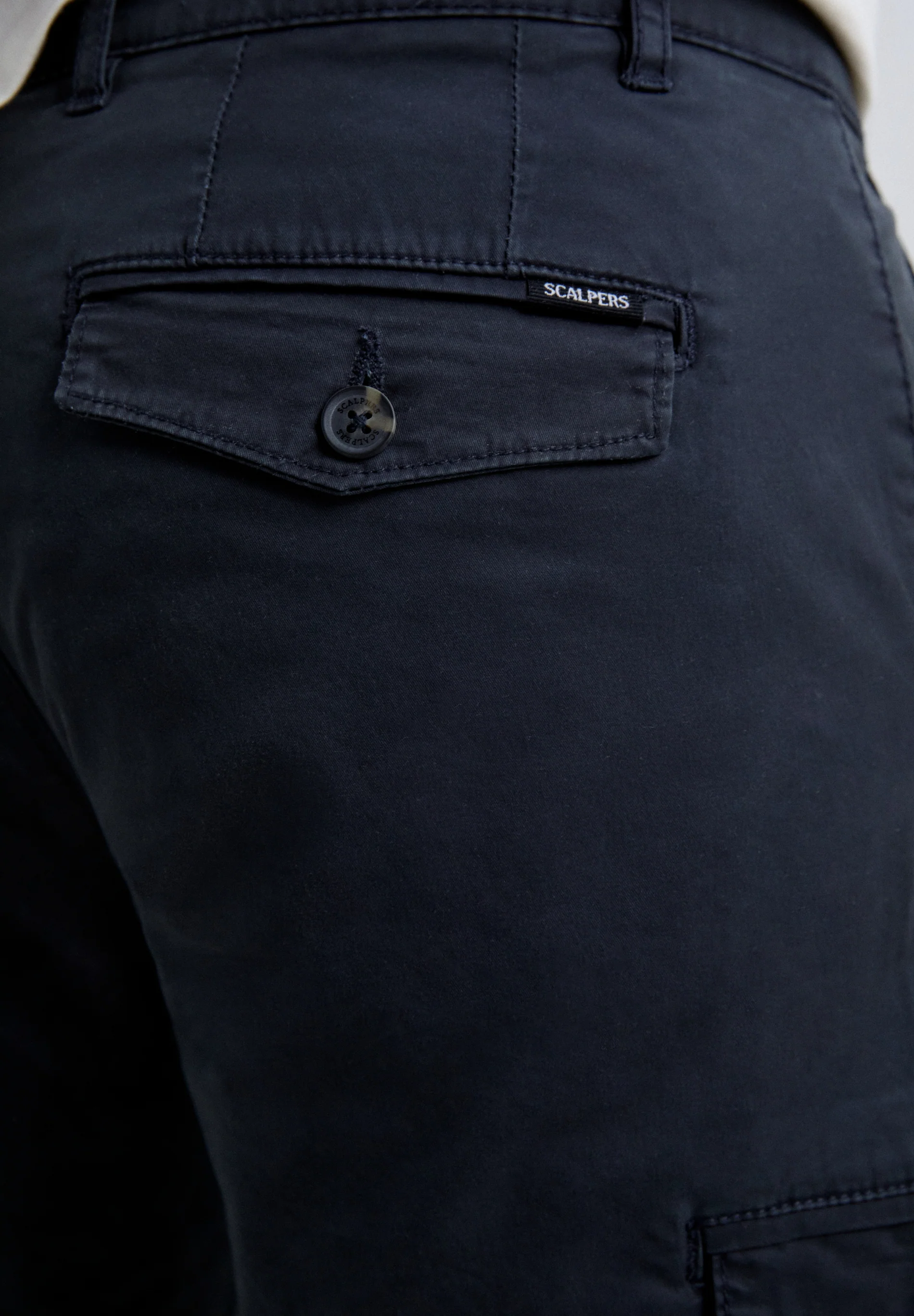 PANTALÓN CARGO SLIM FIT