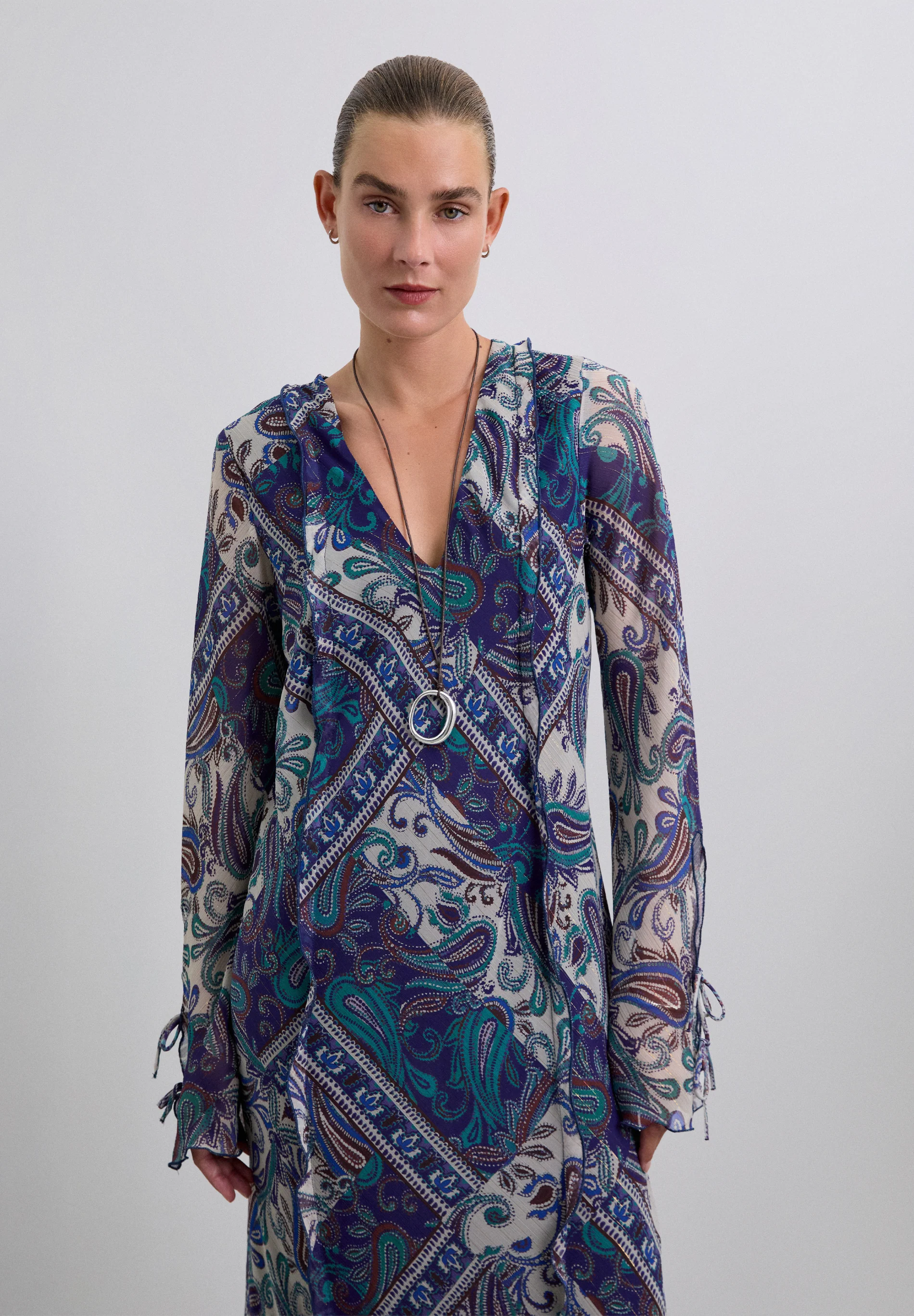 VESTIDO LARGO FLUIDO PAISLEY