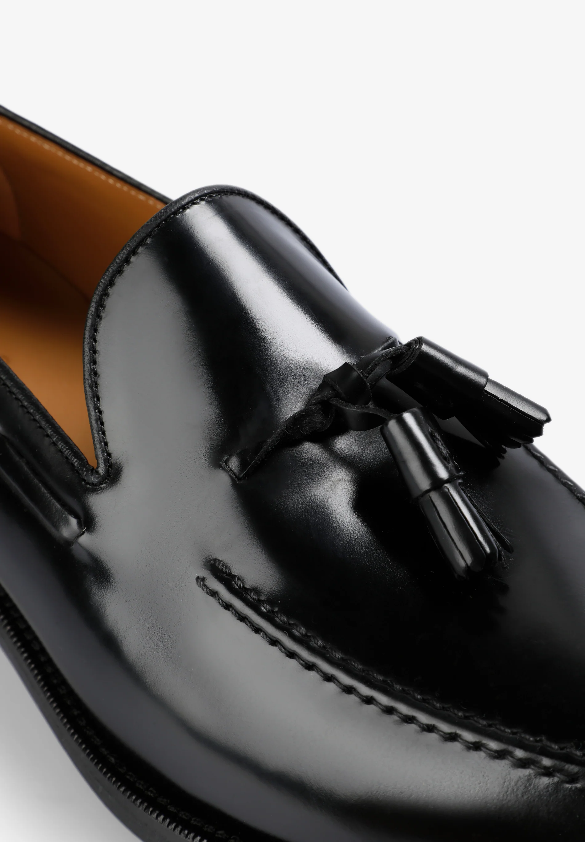 MOCASÍN VESTIR PIEL BORLAS