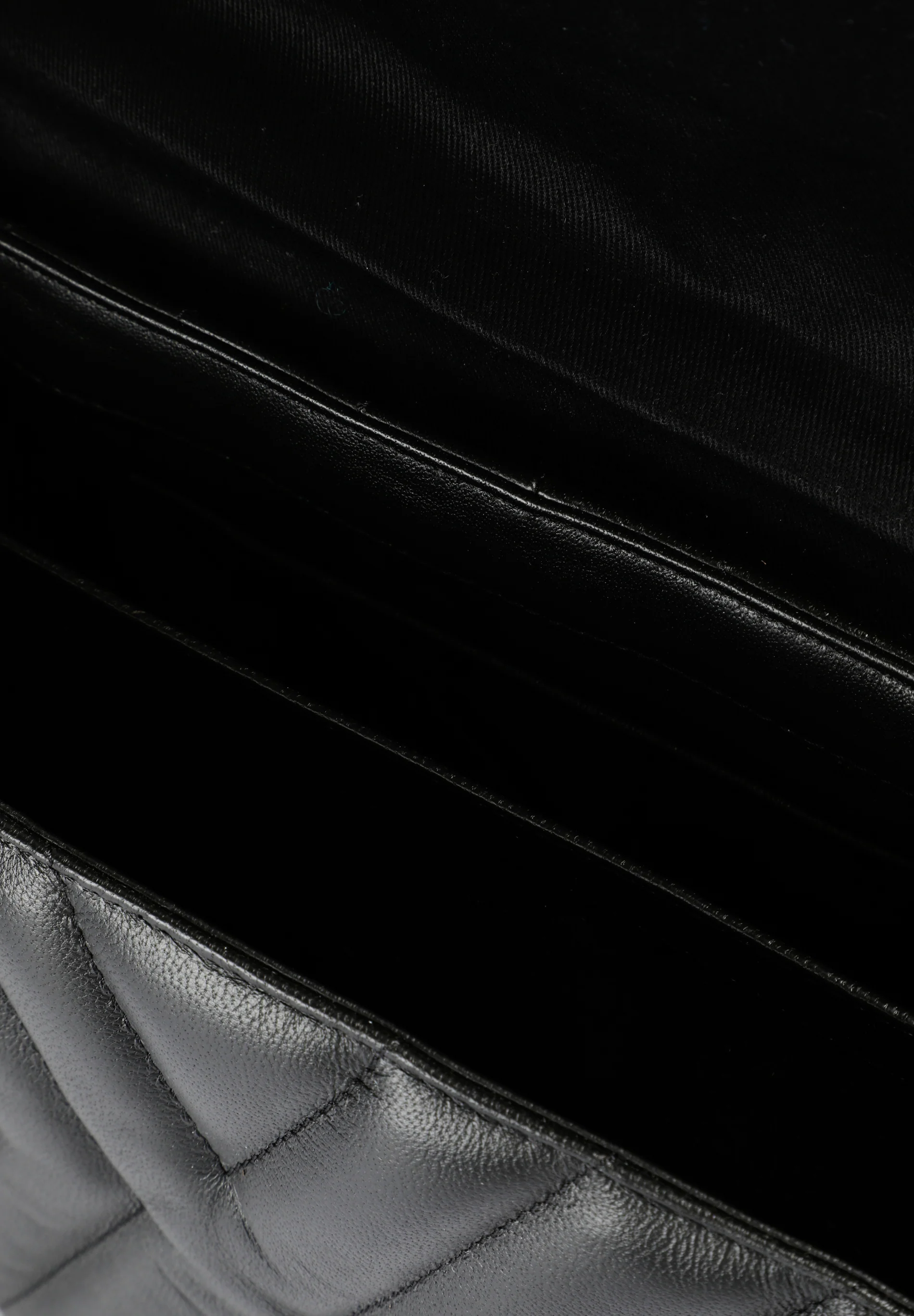 BOLSO PIEL ACOLCHADO