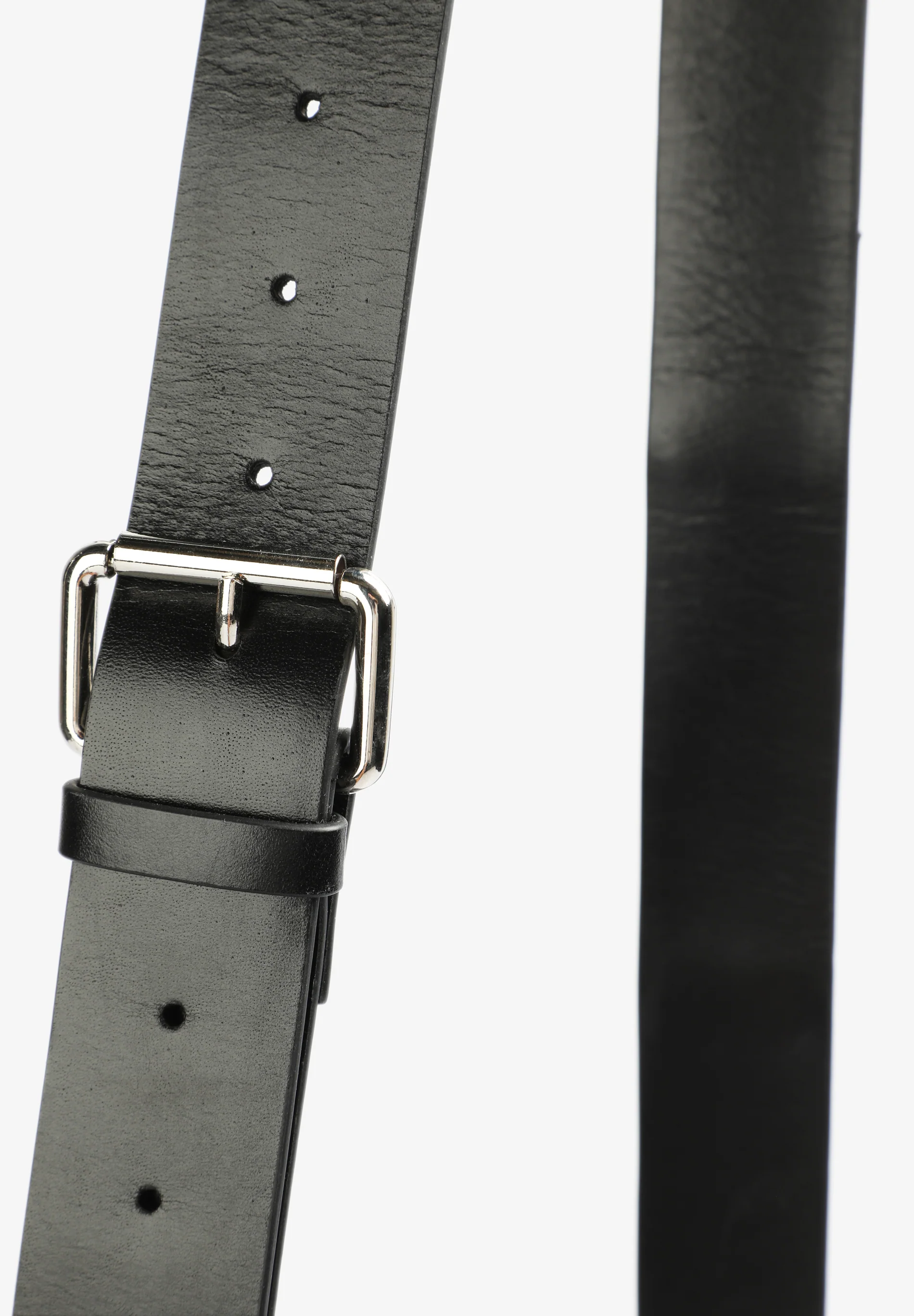 BOLSO BANDOLERA PIEL CALAVERA