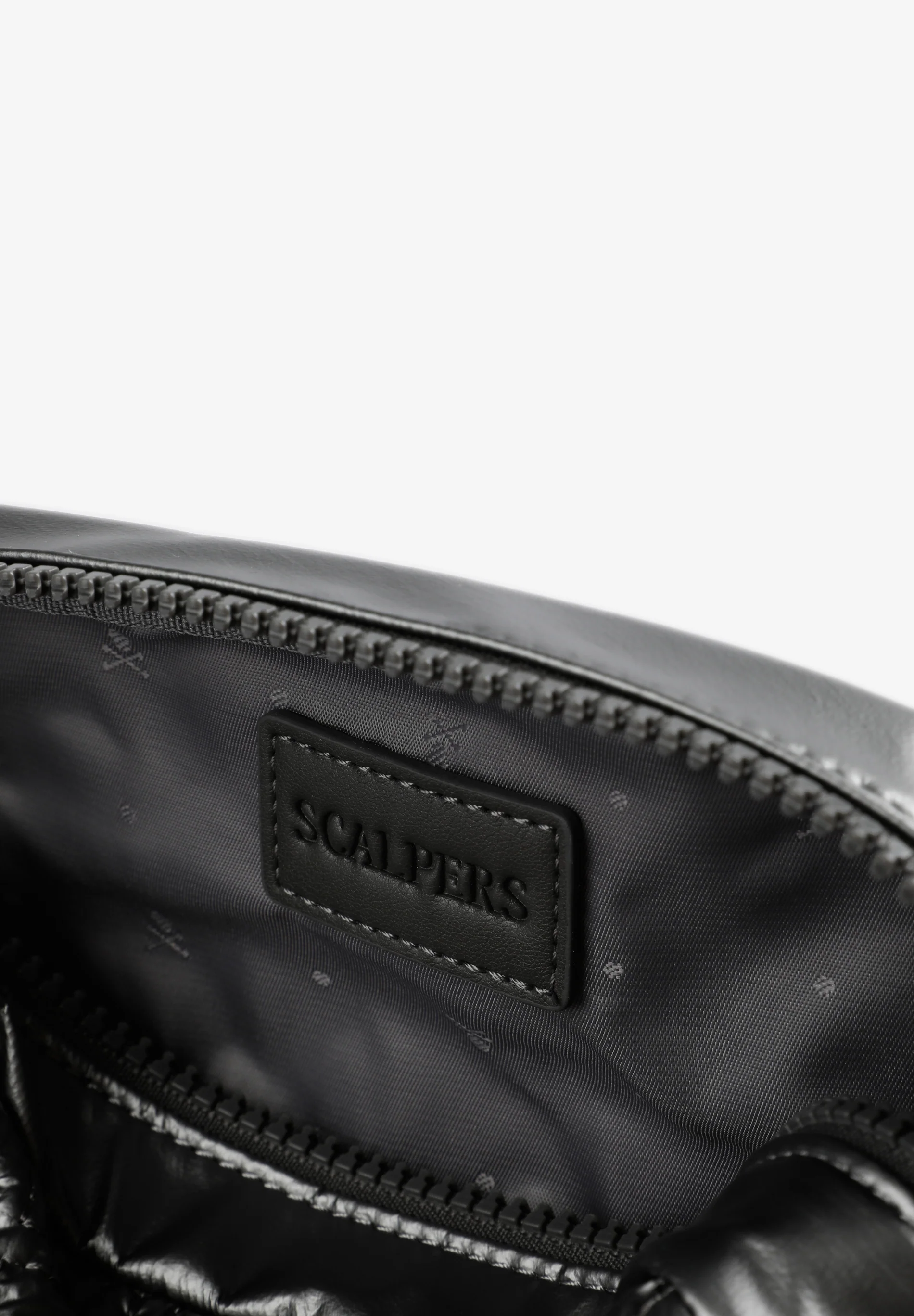 ESTUCHE ACOLCHADO CALAVERA