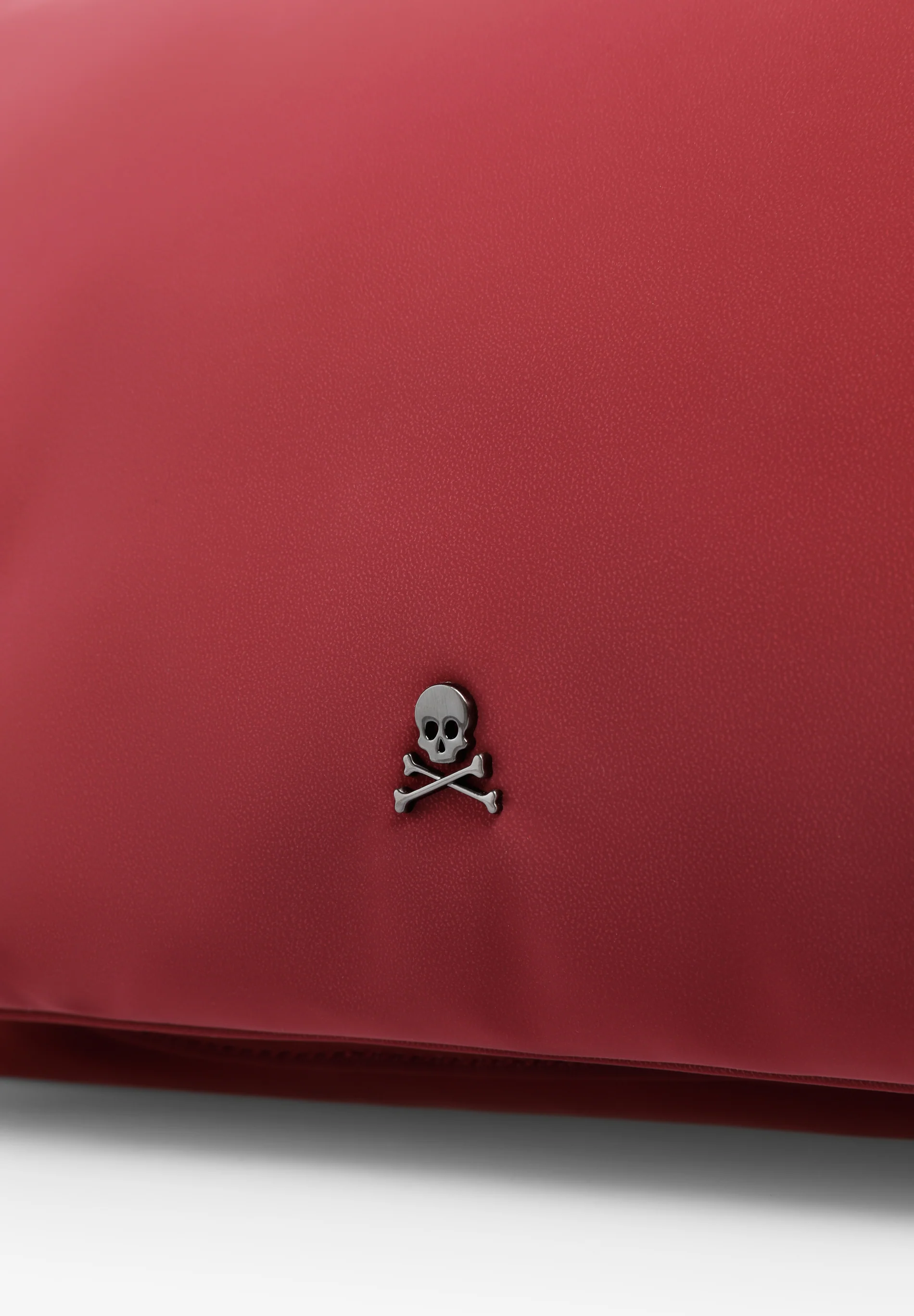 BOLSO ACOLCHADO CALAVERA