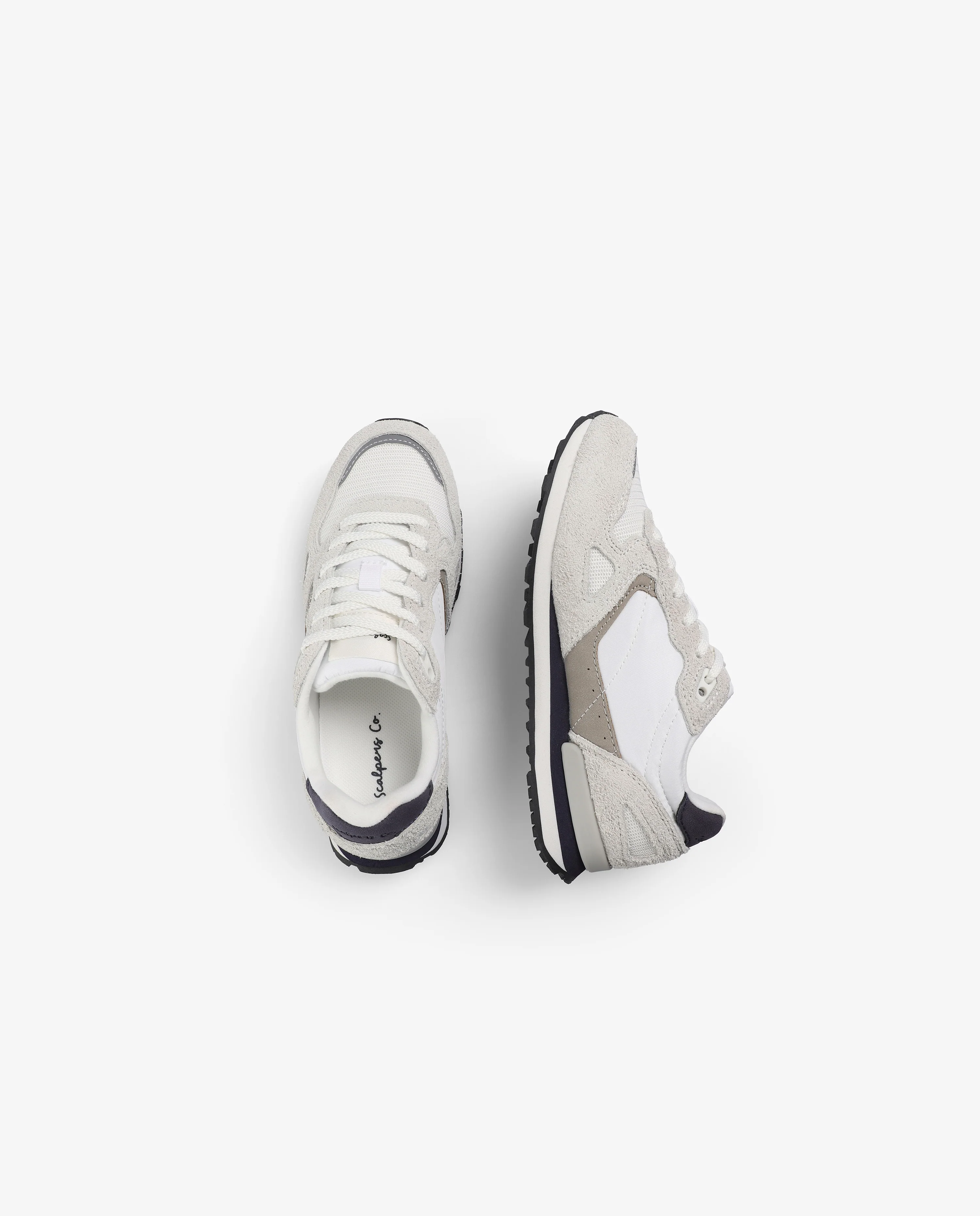 SNEAKERS PIEL CALAVERA LATERAL