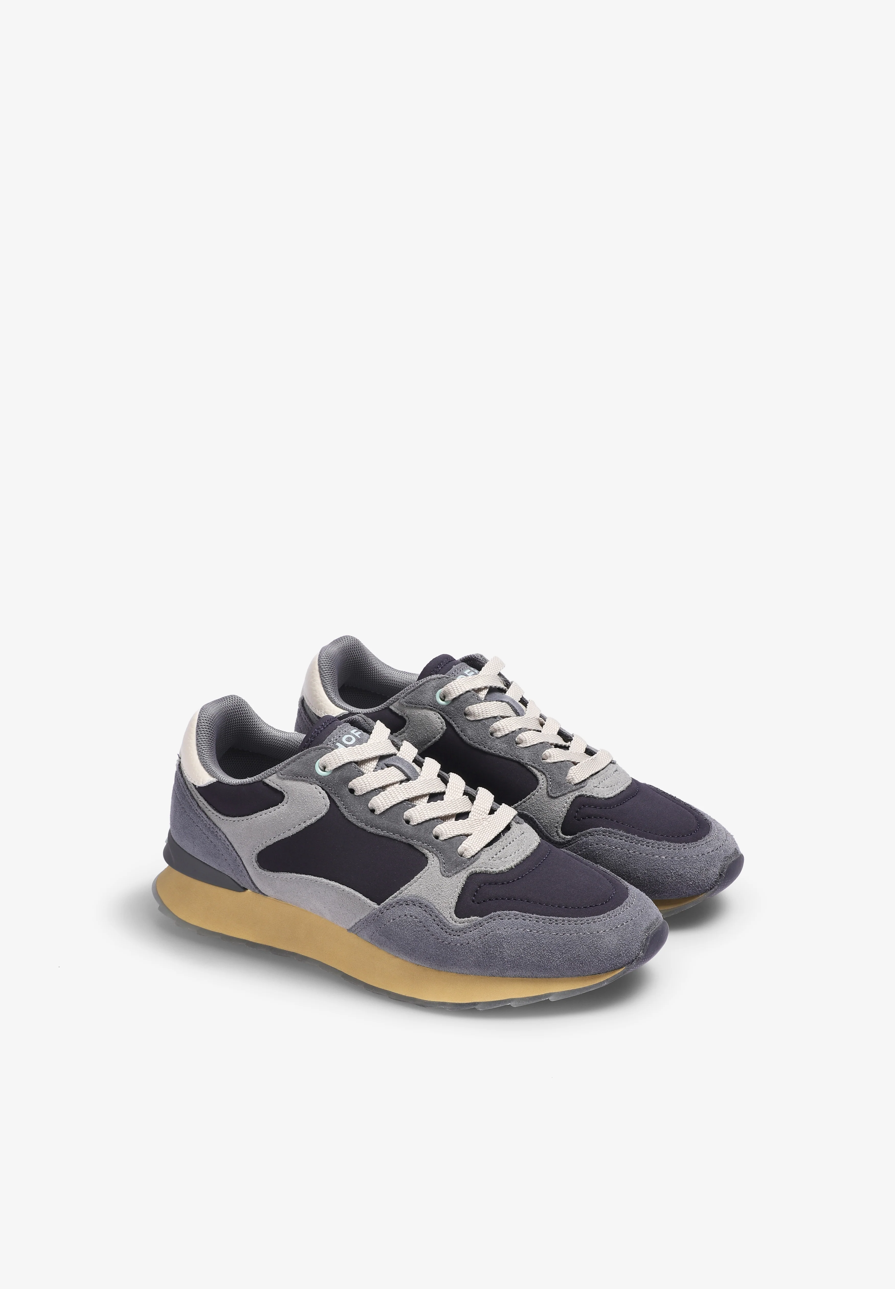 HOFF | SNEAKERS CITY MOSCOW MUJER
