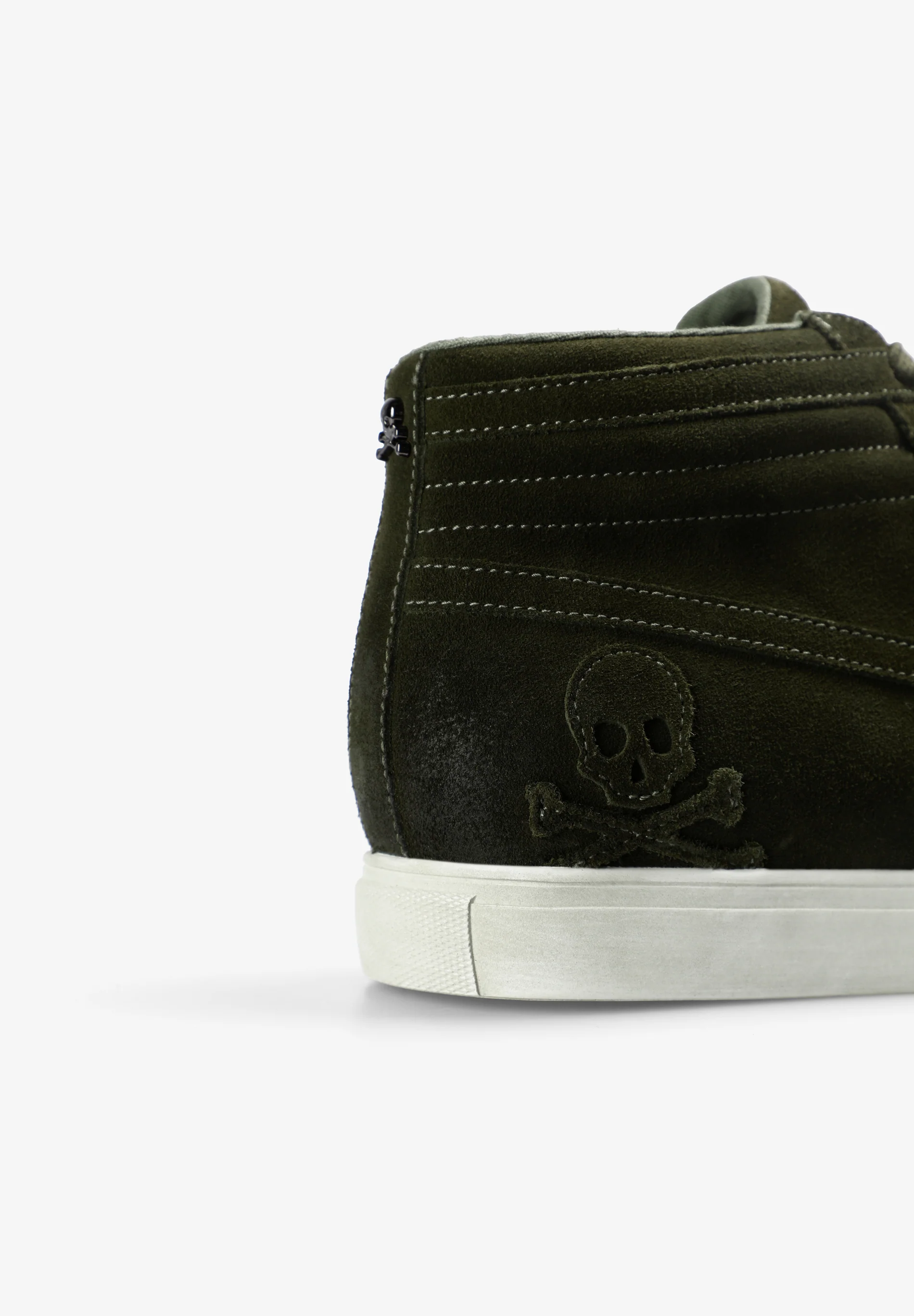 SNEAKERS ALTAS PIEL CALAVERA