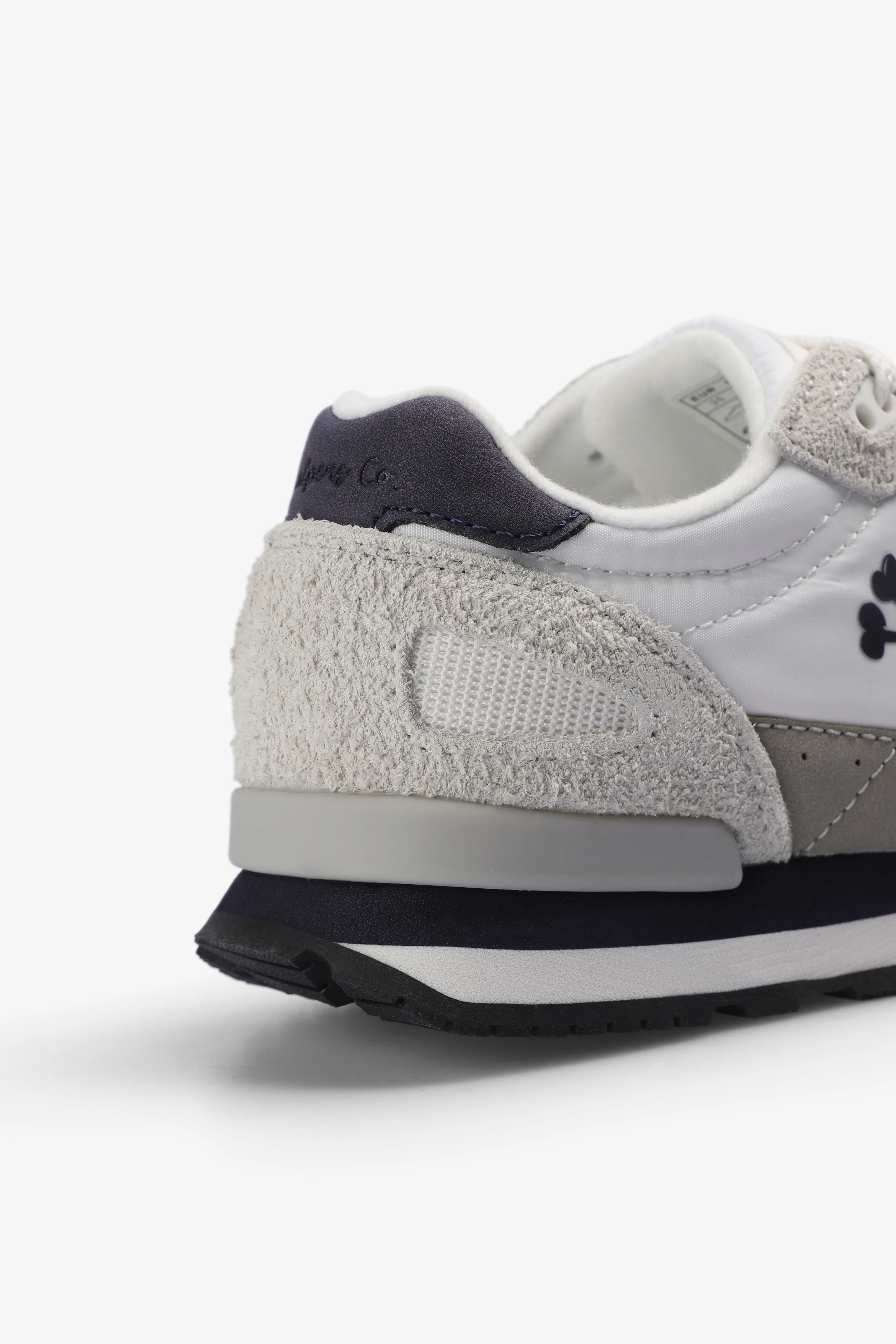 SNEAKERS PIEL CALAVERA LATERAL