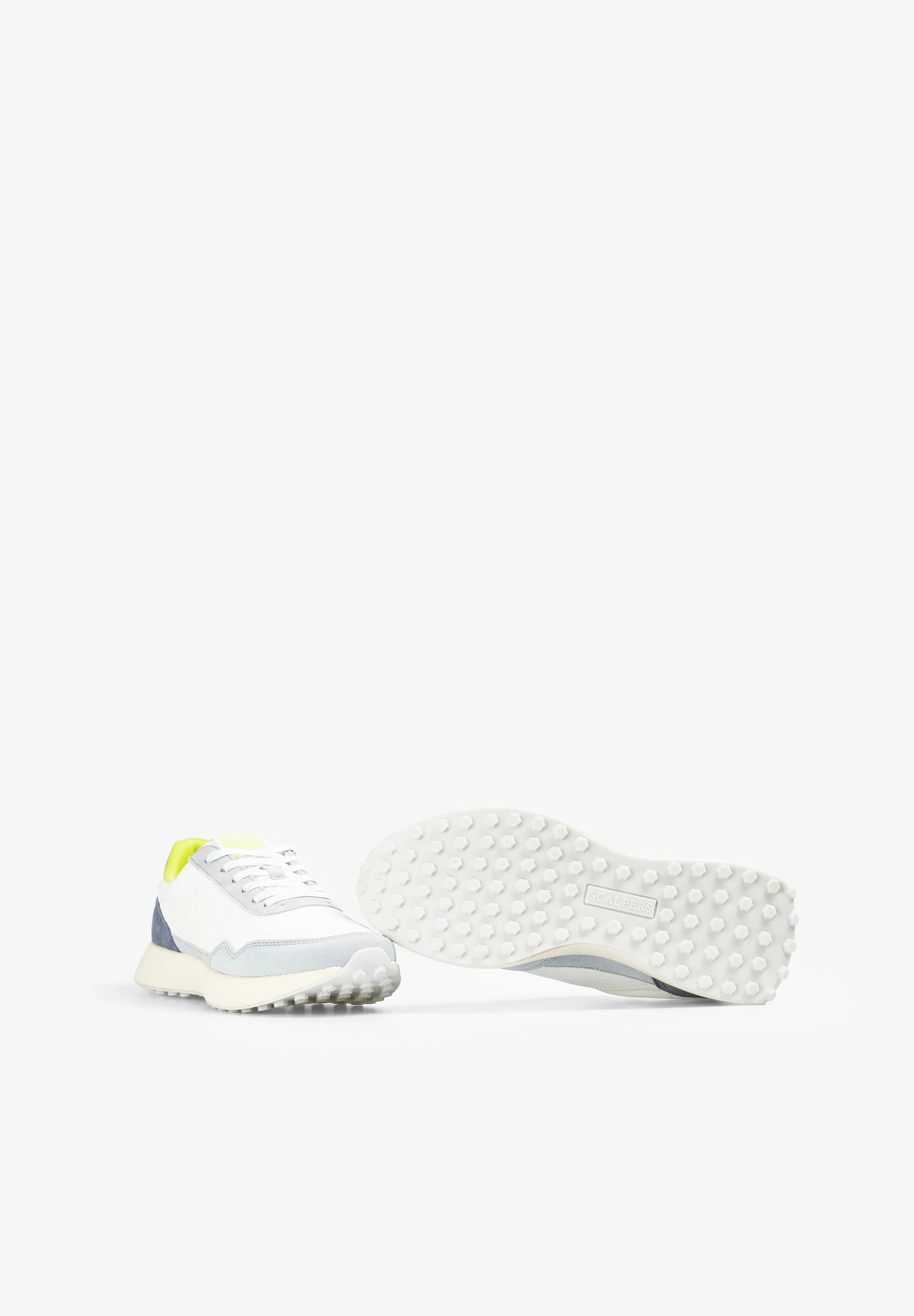 SNEAKERS CALAVERA PIEL