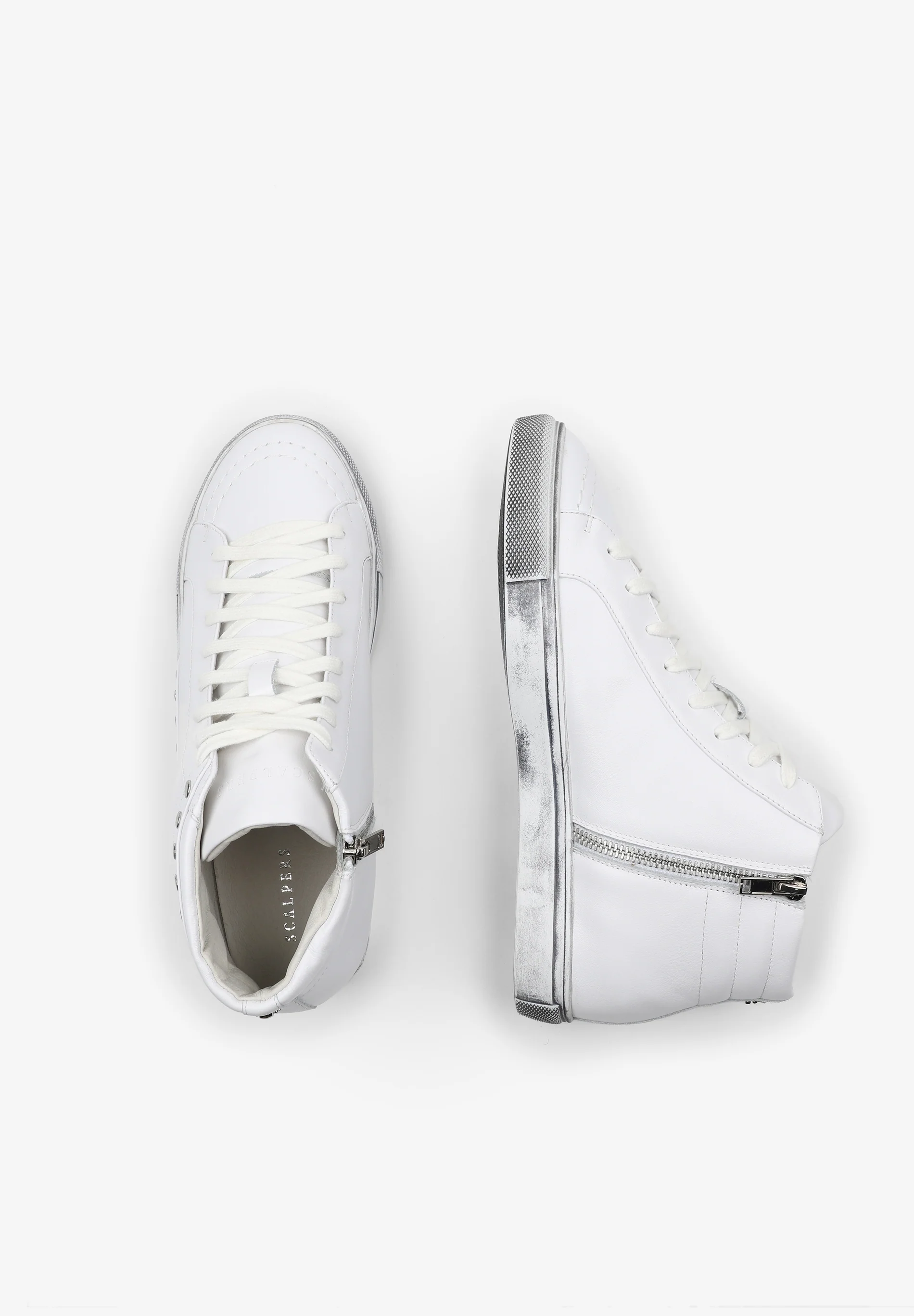 SNEAKERS BOTAS TACHAS