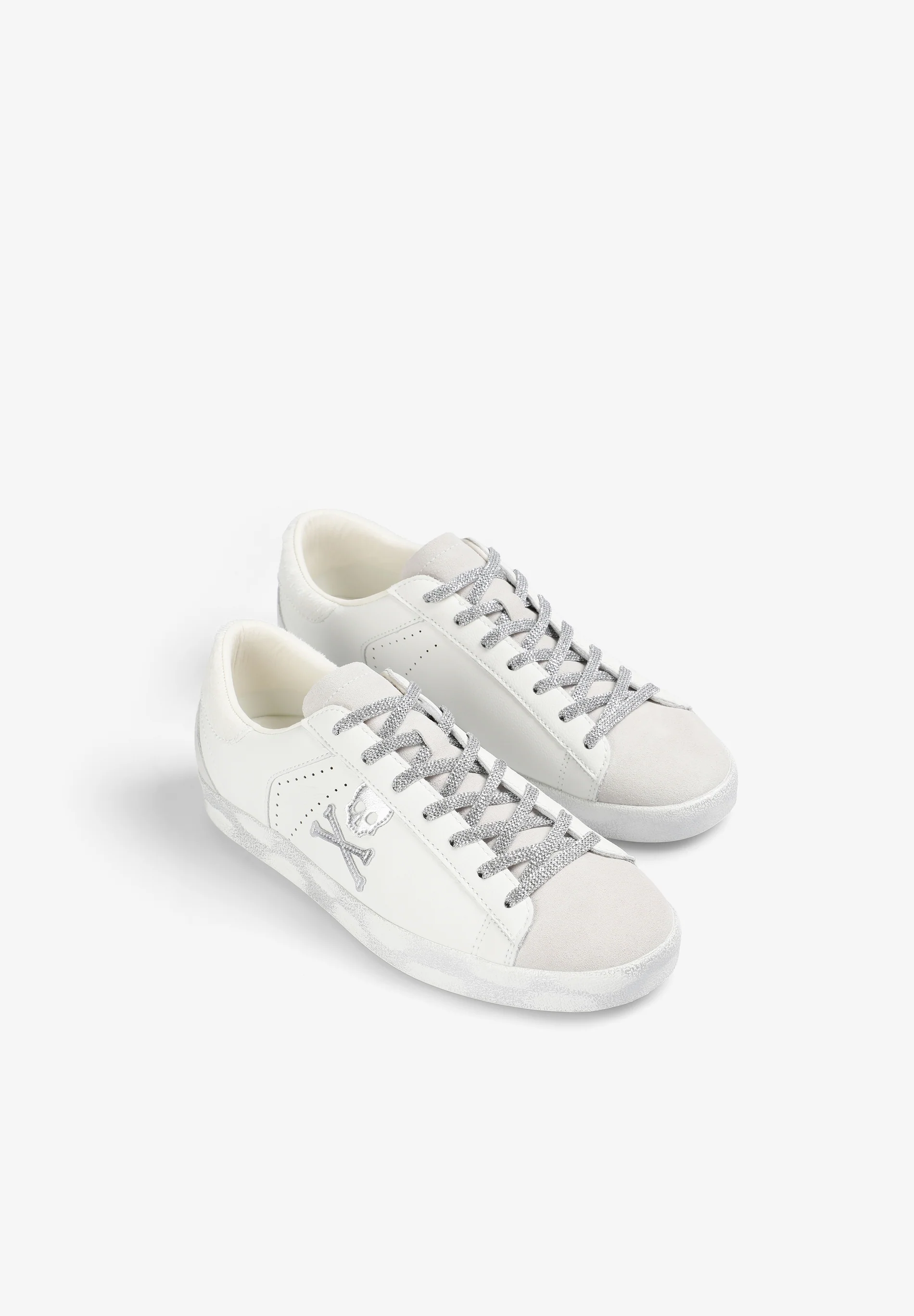 SNEAKERS PIEL CALAVERA