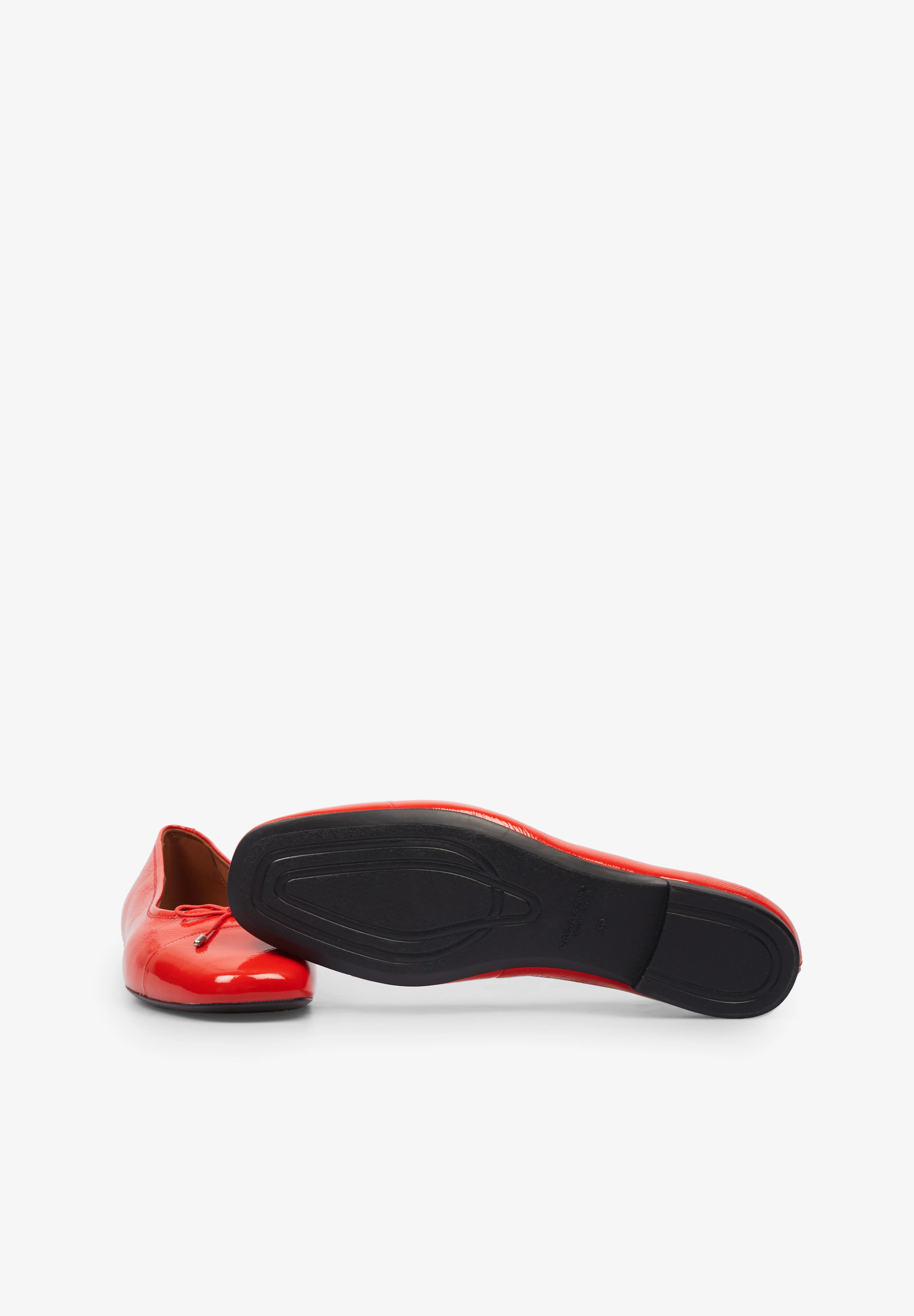 VAGABOND | BAILARINAS JOLIN CHAROL