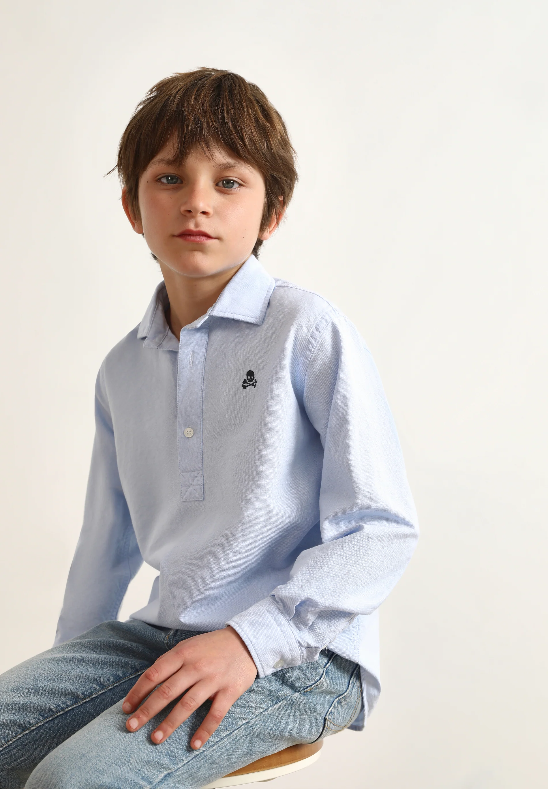 POLERA OXFORD CALAVERA CONTRASTE