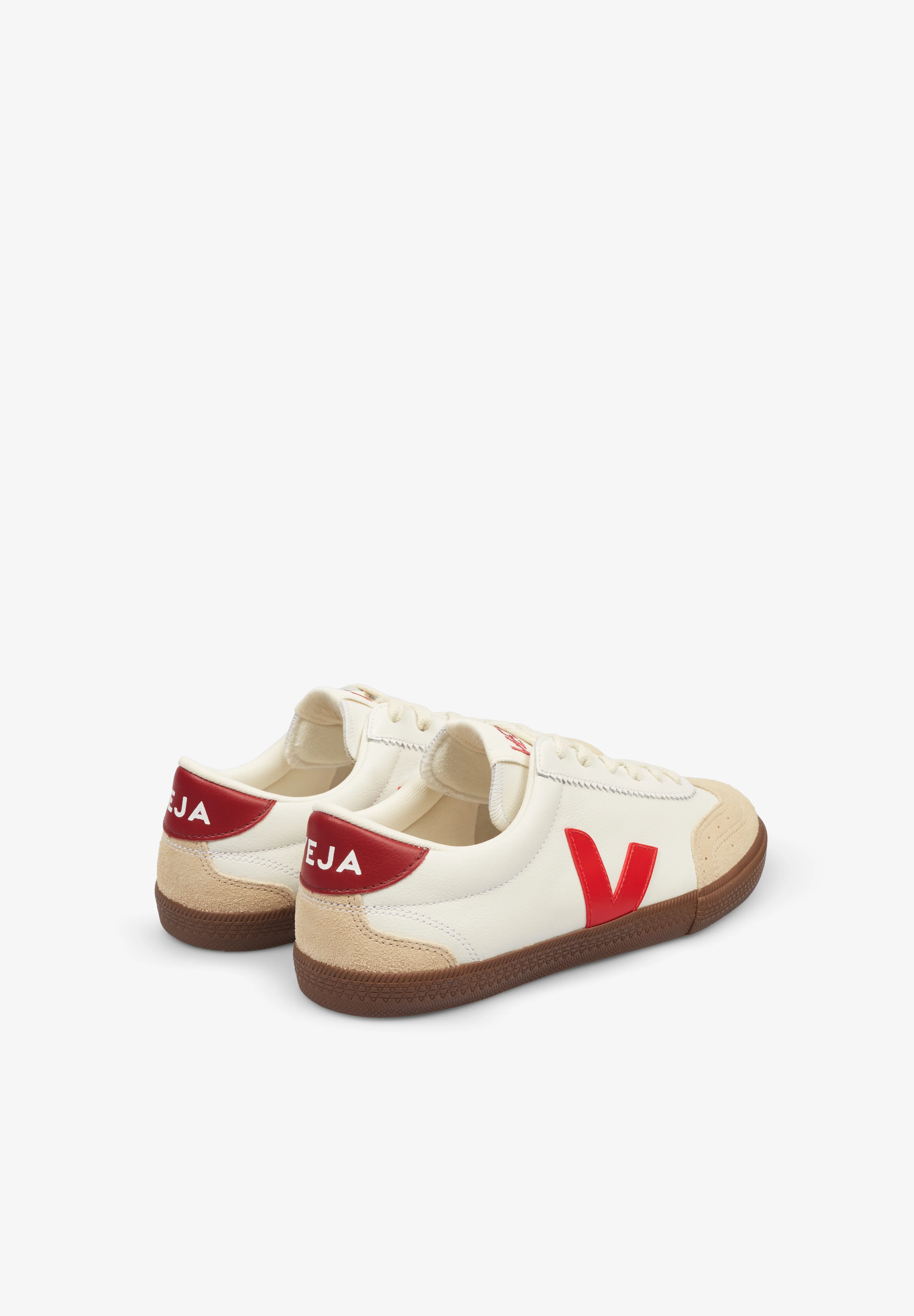 VEJA | SNEAKERS VOLLEY O.T. LEATHER MUJER