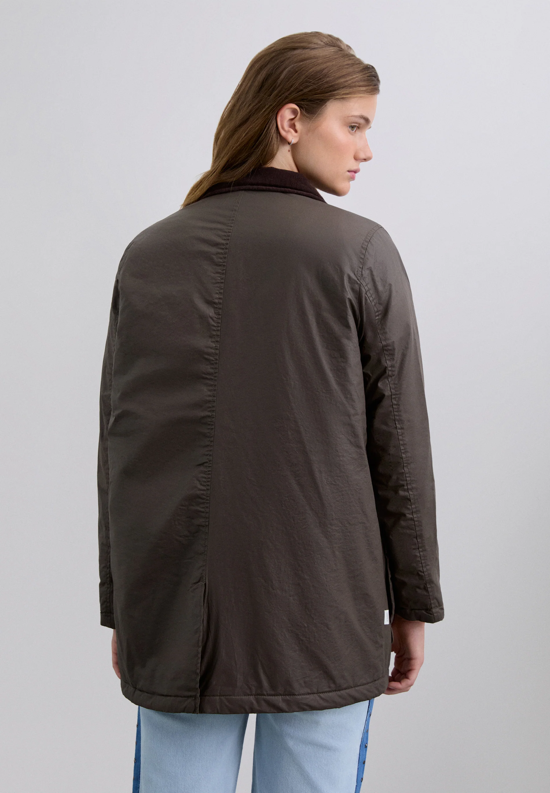 CAZADORA CUELLO CONTRASTE