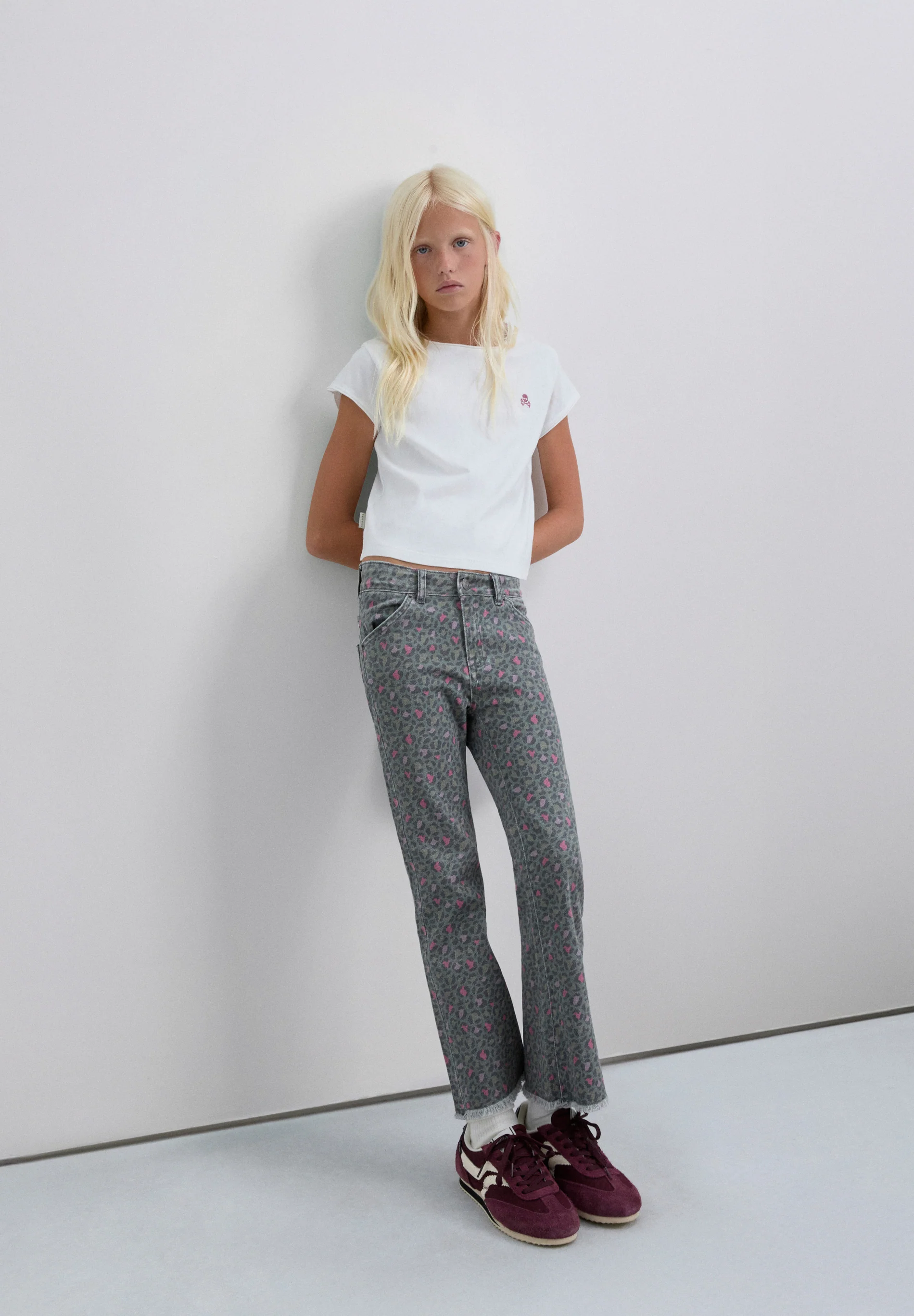 PANTALÓN FLARE ESTAMPADO
