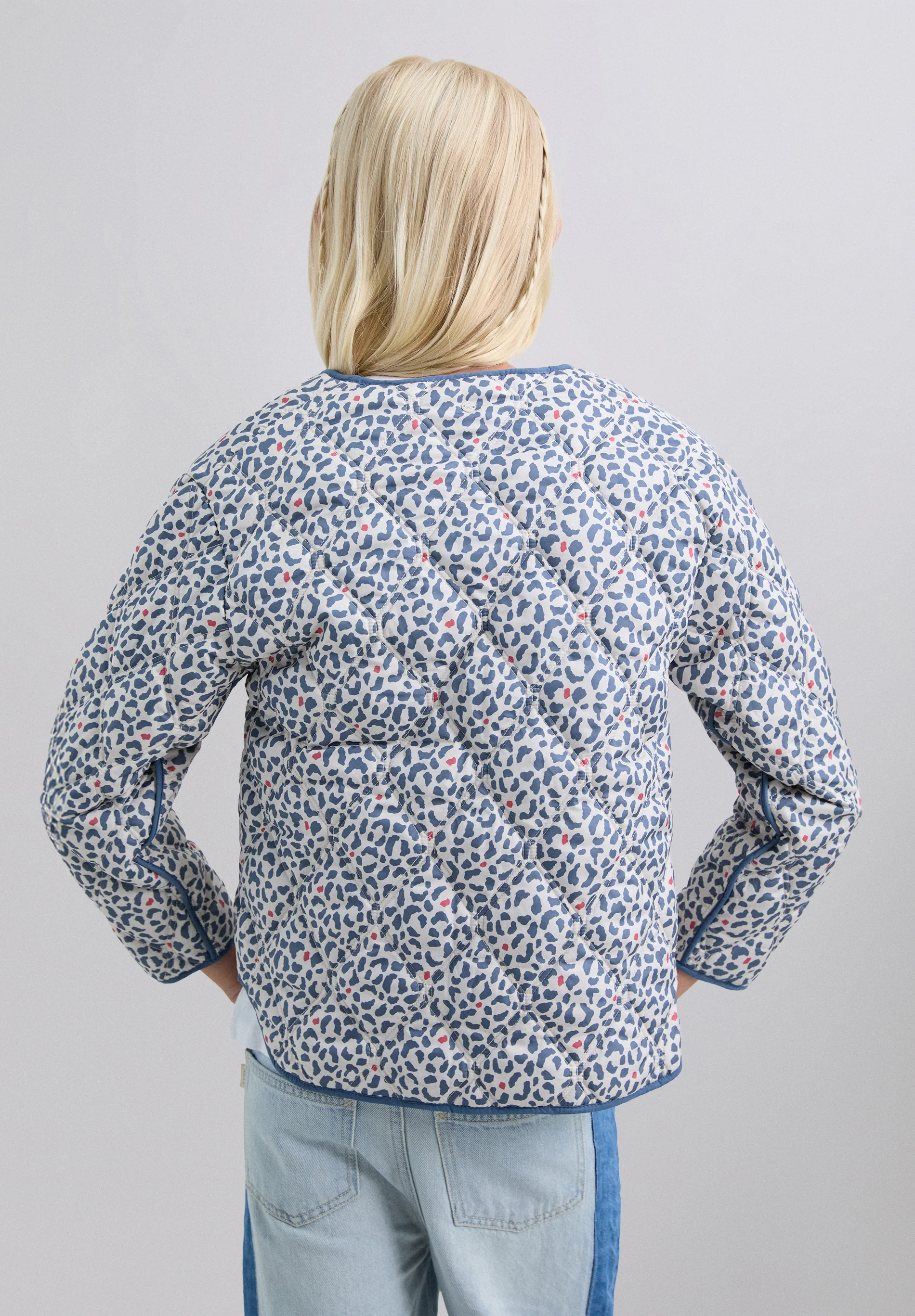 CHAQUETA ACOLCHADA ANIMAL PRINT