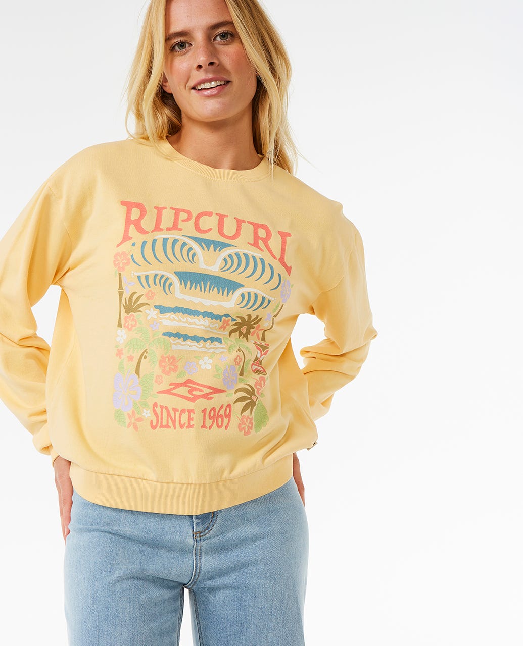 Tiki Tropic Relaxed Crew