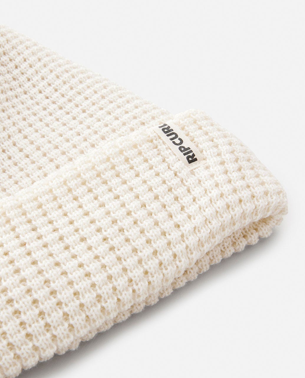 Anoeta Regular Pom Pom Beanie