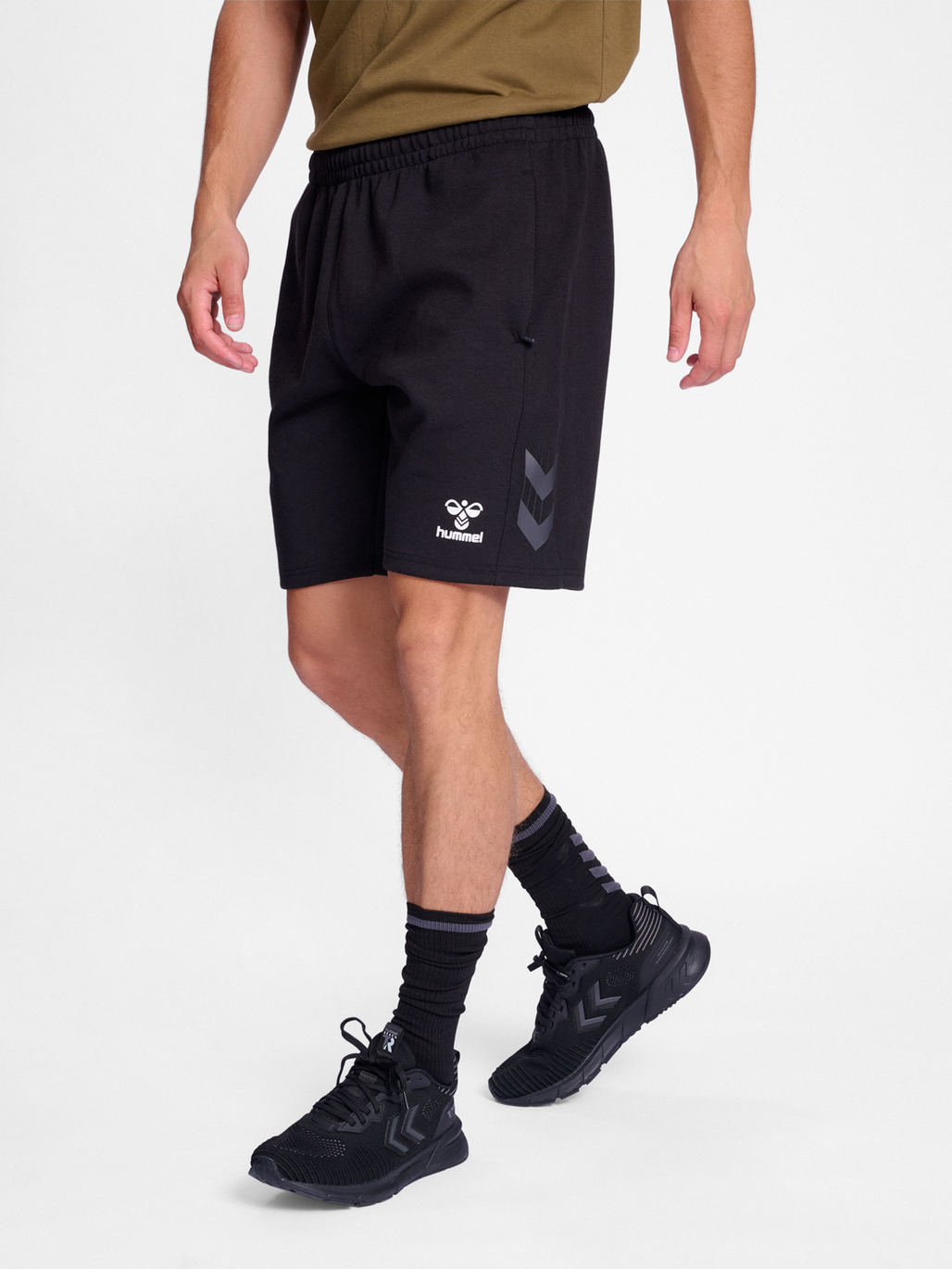 hmlTRAVEL SHORTS