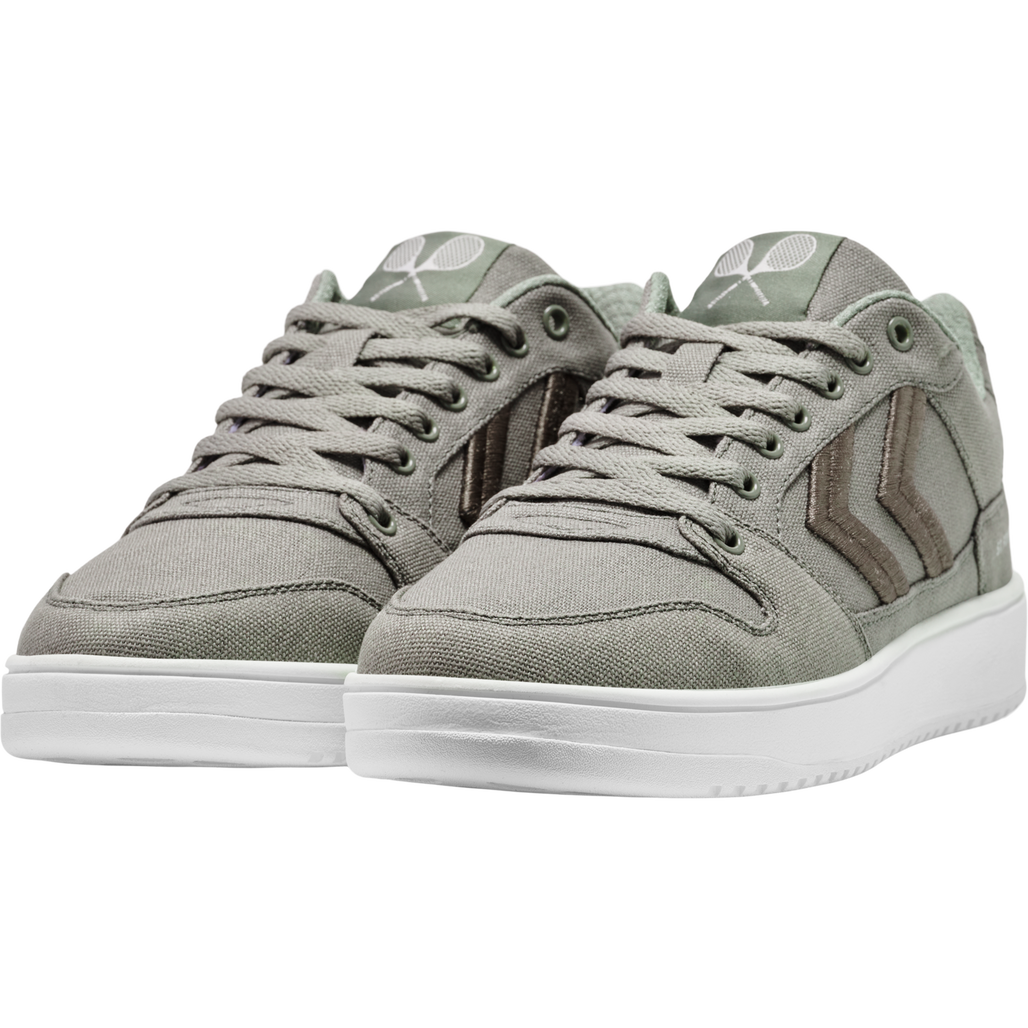 ST. POWER PLAY CANVAS