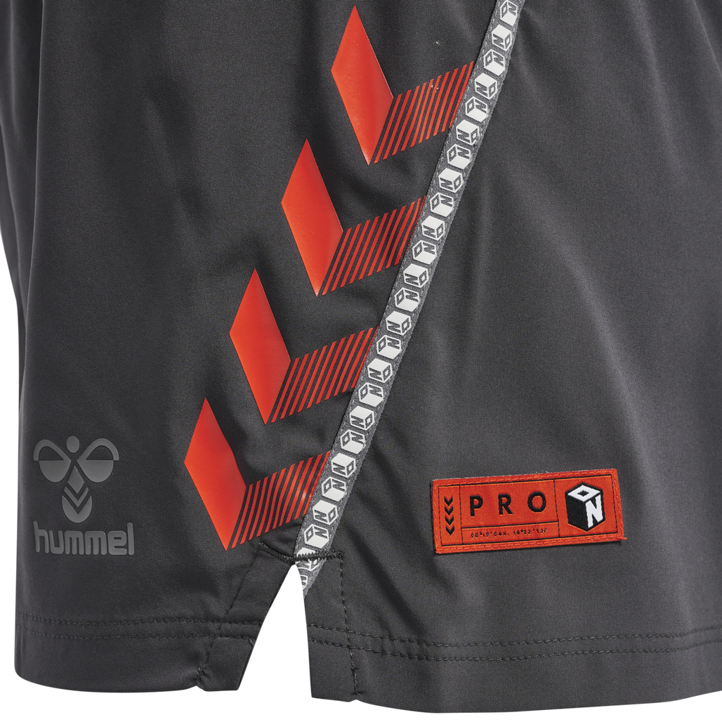 hmlPRO GRID GAME SHORTS WO