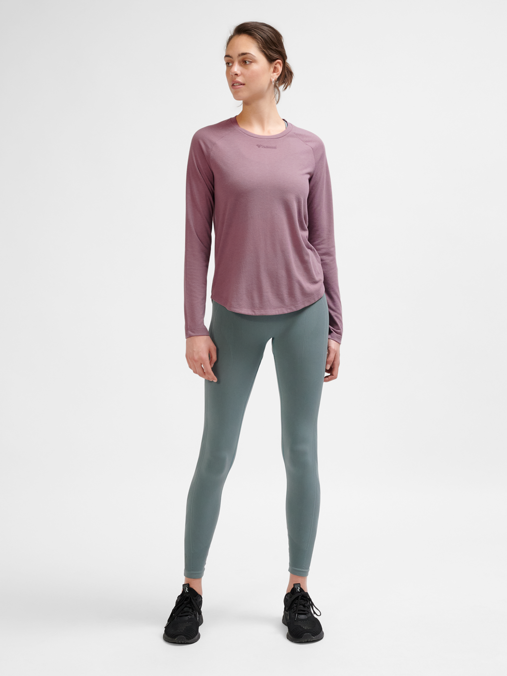 hmlMT VANJA T-SHIRT L/S