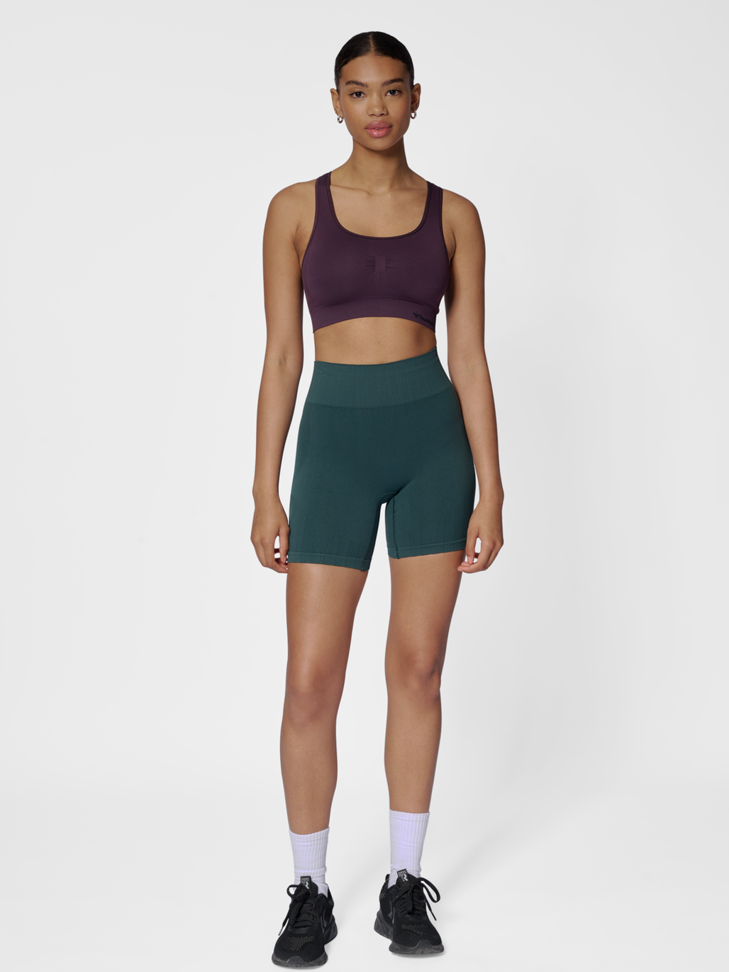 hmlMT DEFINE SEAML SCRUNCH SHORTS