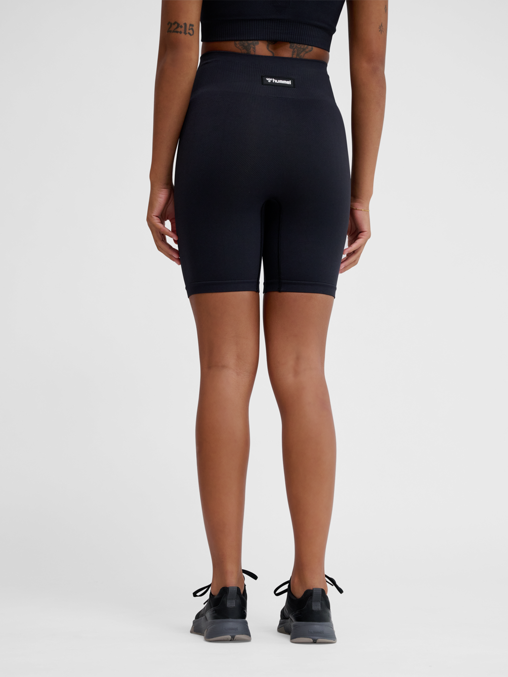 hmlALIVE SEAMLESS HIGH WAIST SHORTS