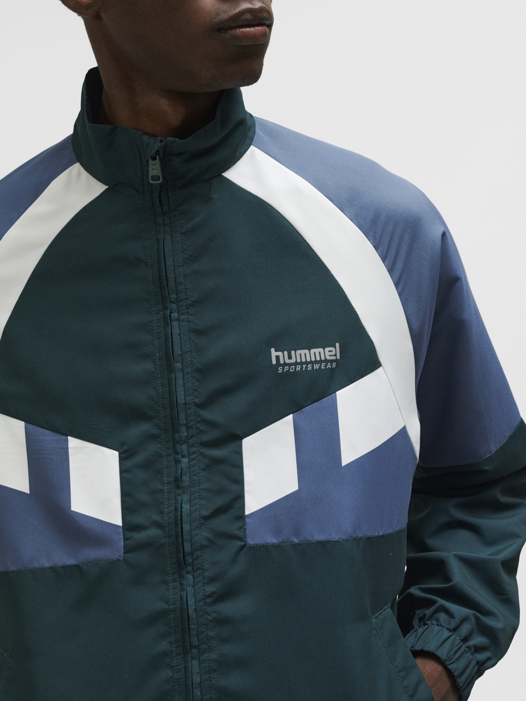 hmlTRACKSUIT JACKET SPORTSWEAR