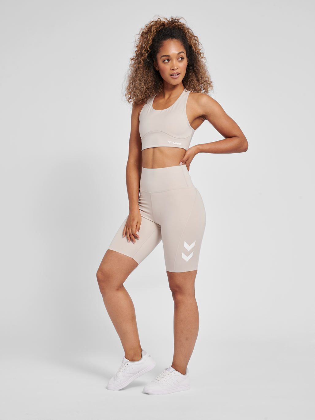 hmlMT GRACE HW TIGHT SHORTS