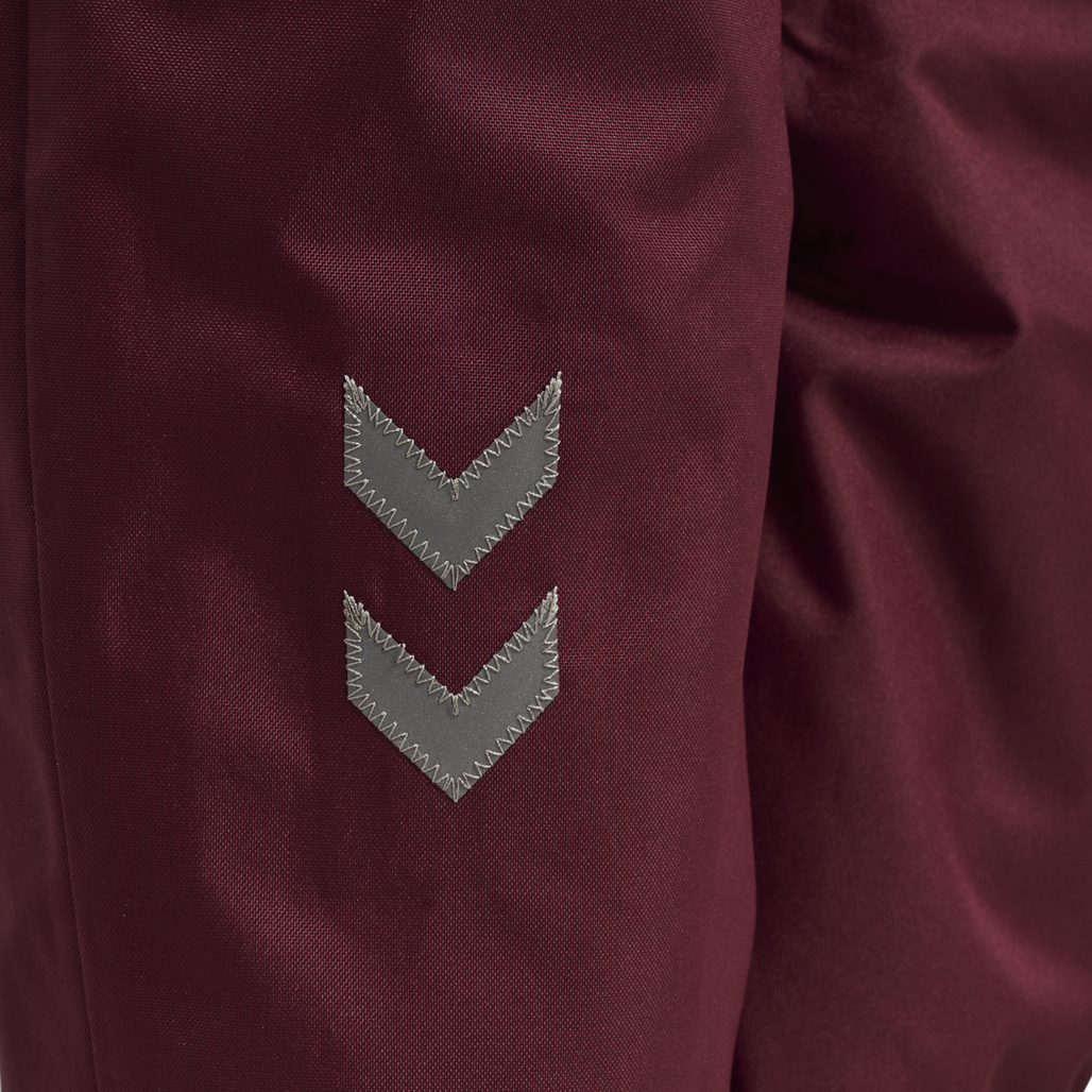 hmlSNOOPY TEX SNOWSUIT