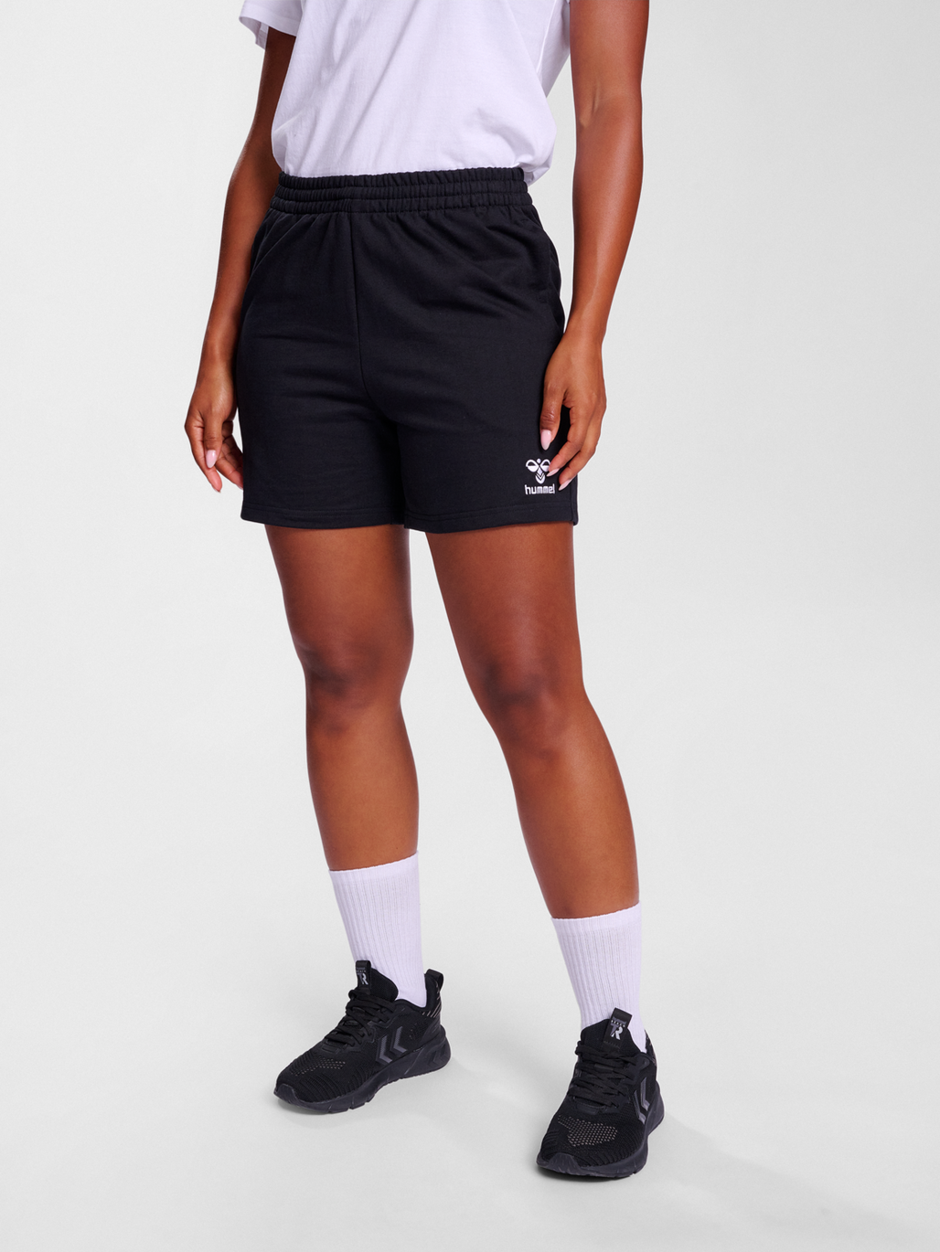 hmlGO 2.0 SWEATSHORTS WOMAN