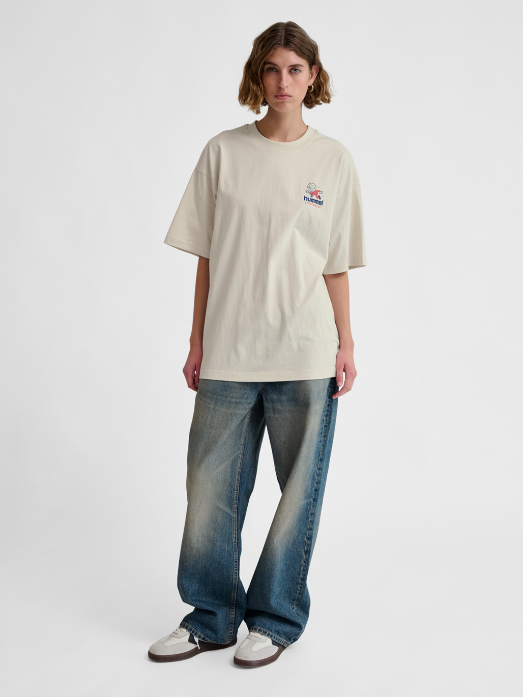hmlLOOSE T-SHIRT S/S HEADBALL