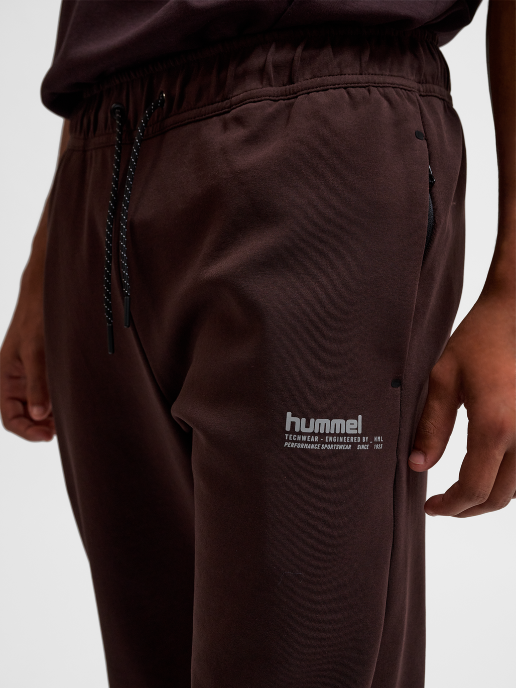 hmlTECH FLEECE REGULAR PANTS