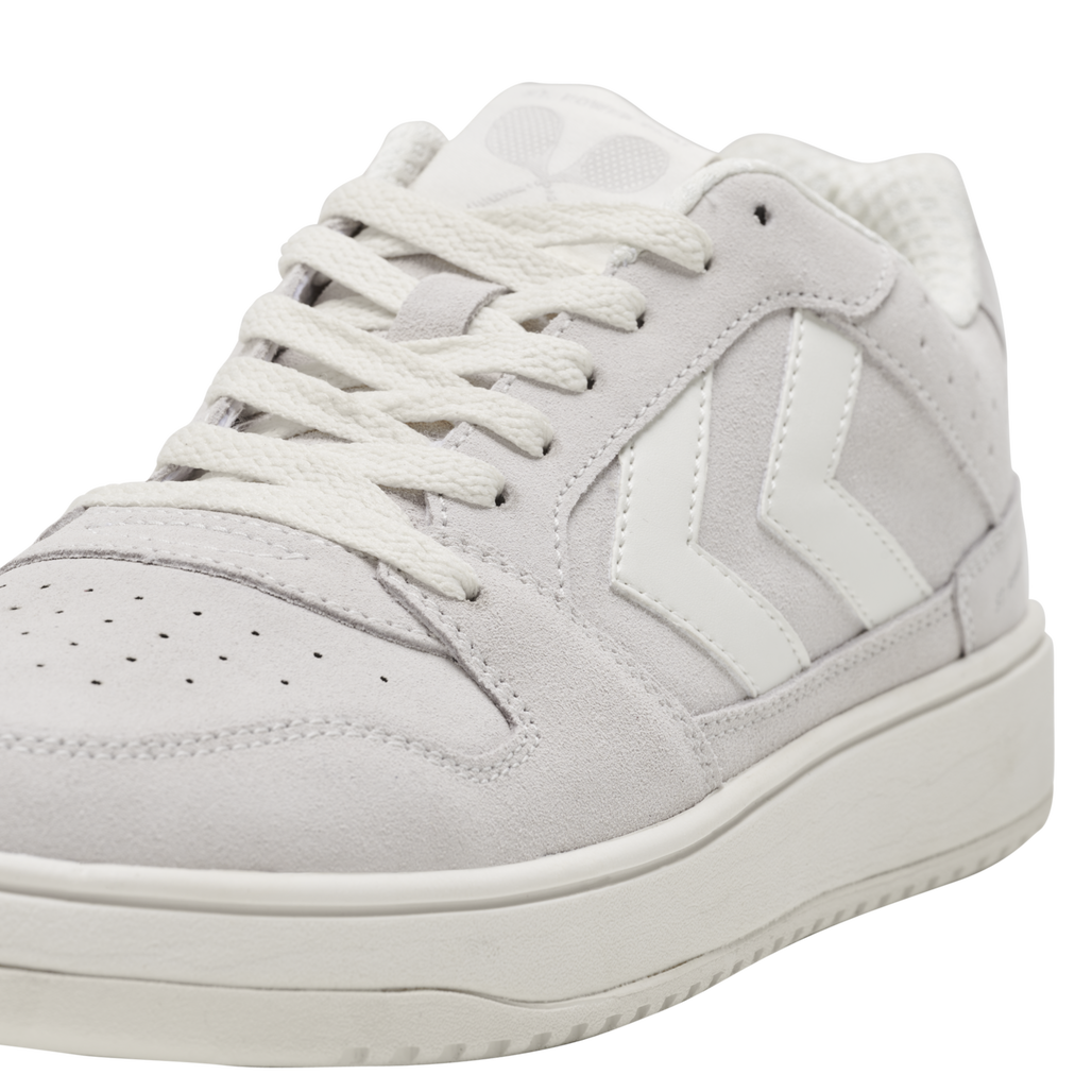 ST. POWER PLAY SUEDE