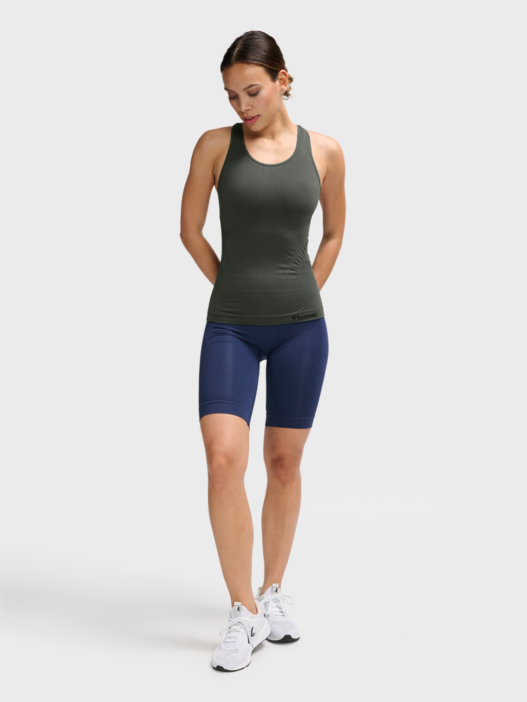 hmlTIF SEAMLESS TOP