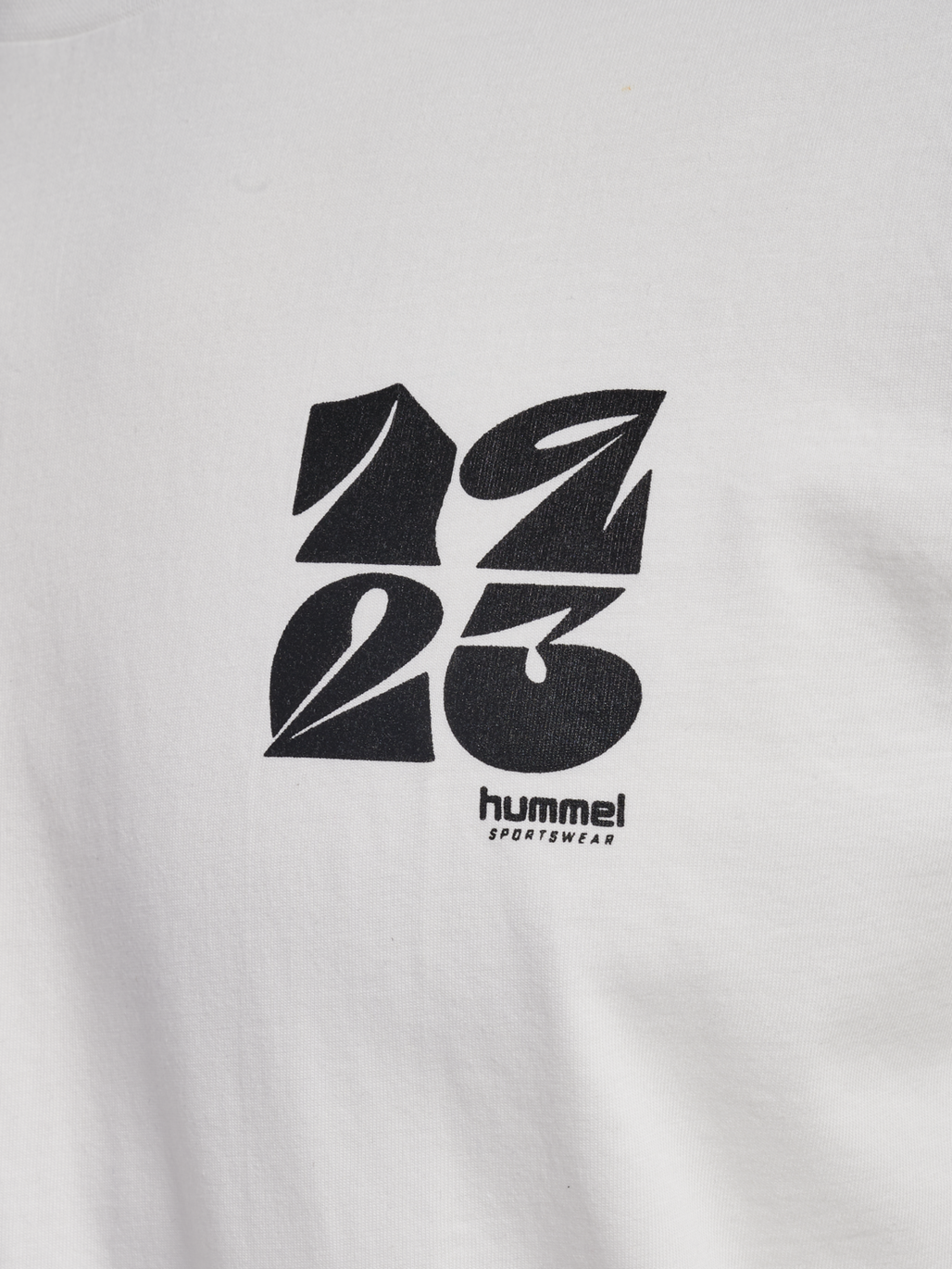 hmlREGULAR GRAPHIC TEE S/S