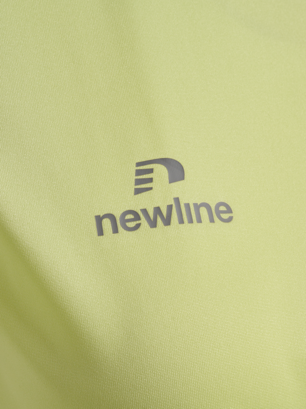 nwlBEAT T-SHIRT W