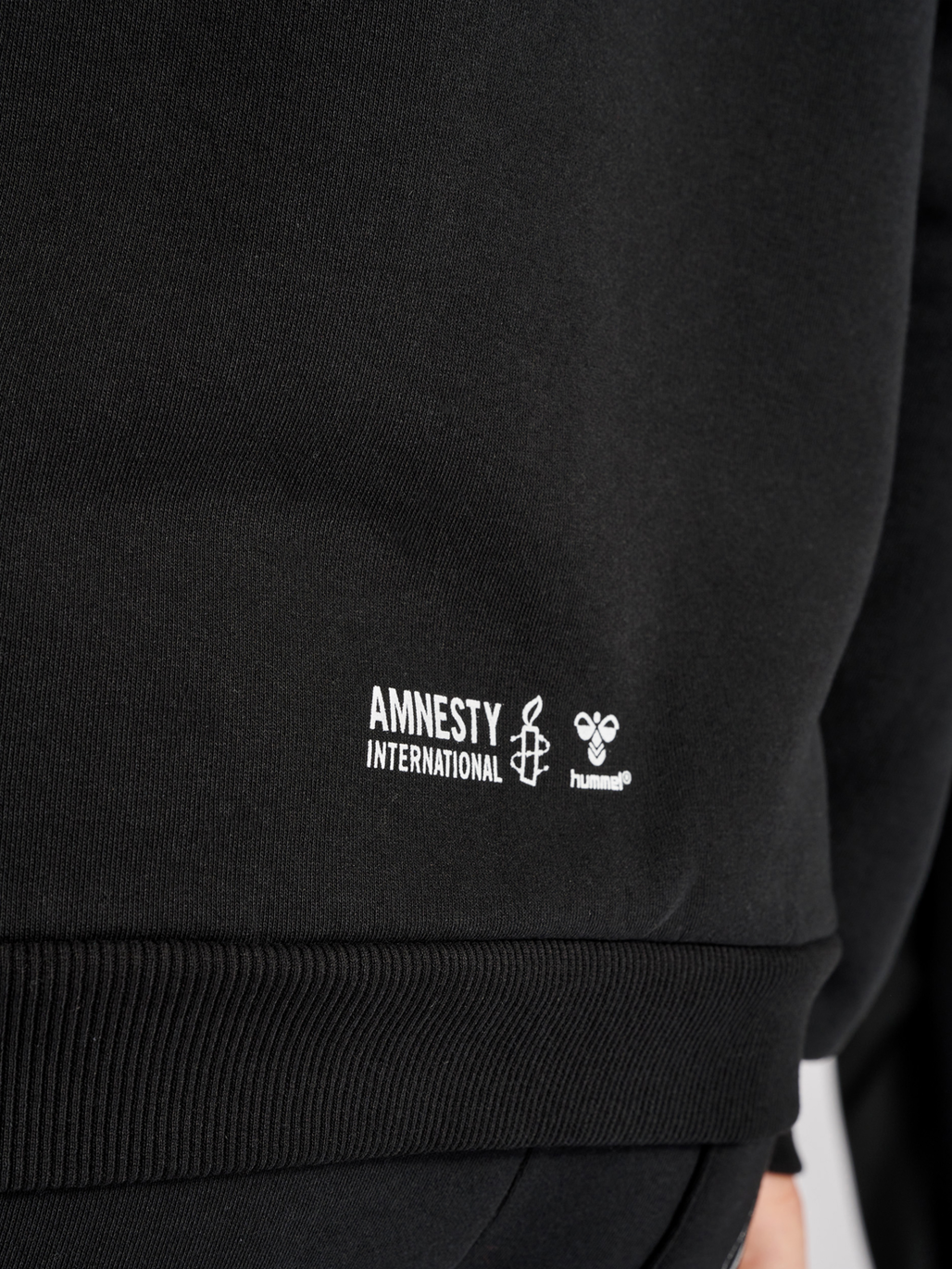 hmlAMNESTY SWEATSHIRT