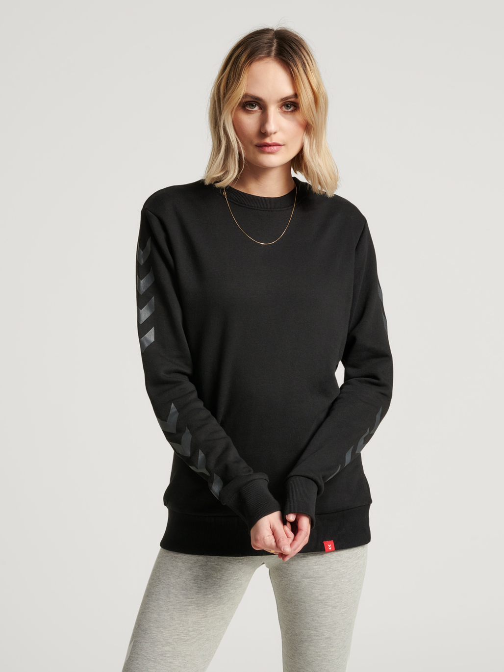 hmlLEGACY CHEVRON SWEATSHIRT