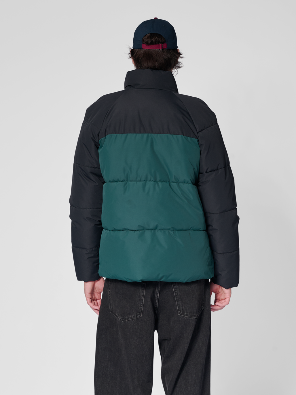 hmlPUFF JACKET SHORT SPORTSWEAR