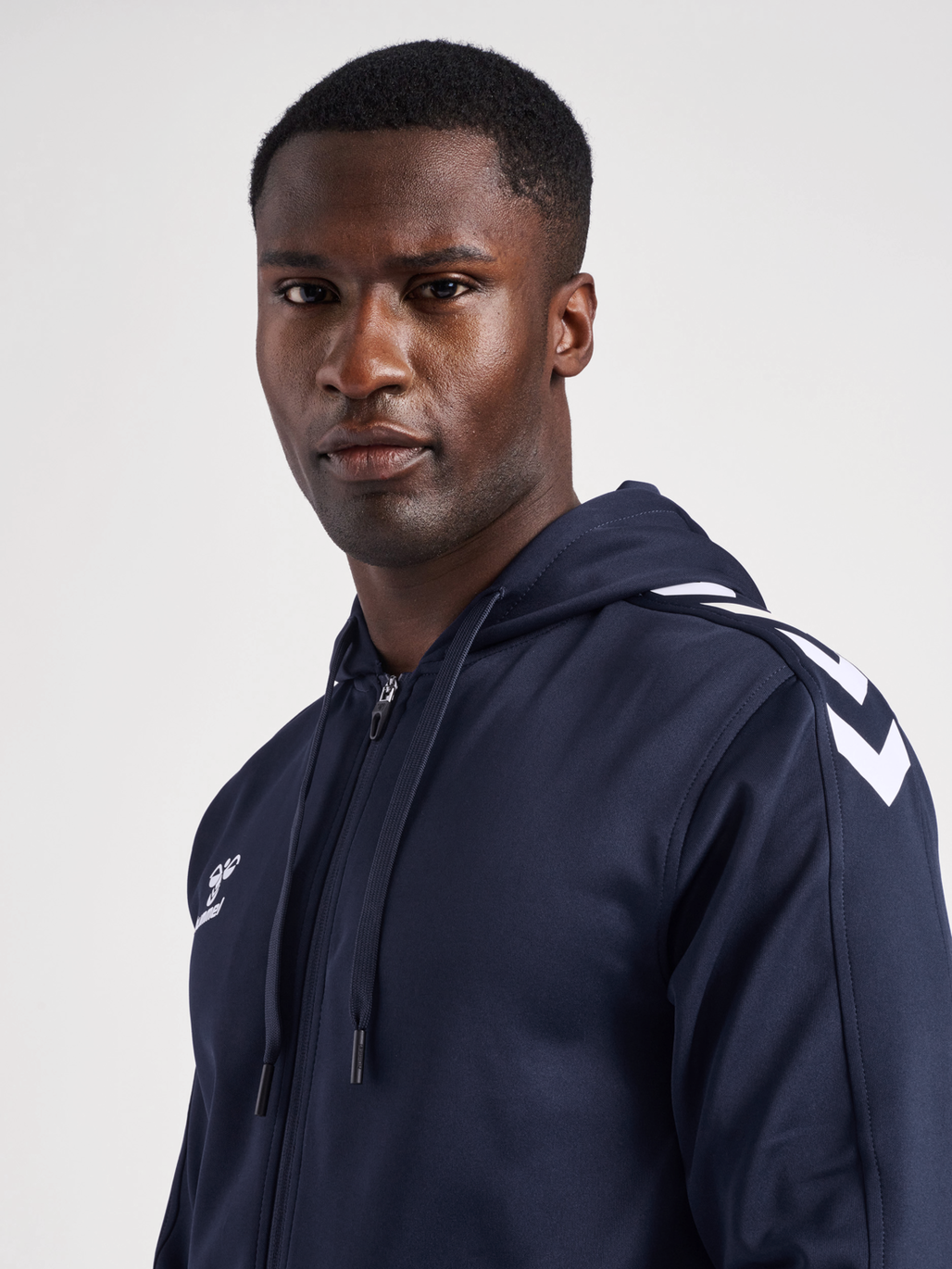 hmlCORE XK POLY ZIP HOOD SWEAT