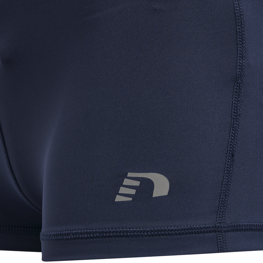 WOMEN CORE ATHLETIC HOTPANTS