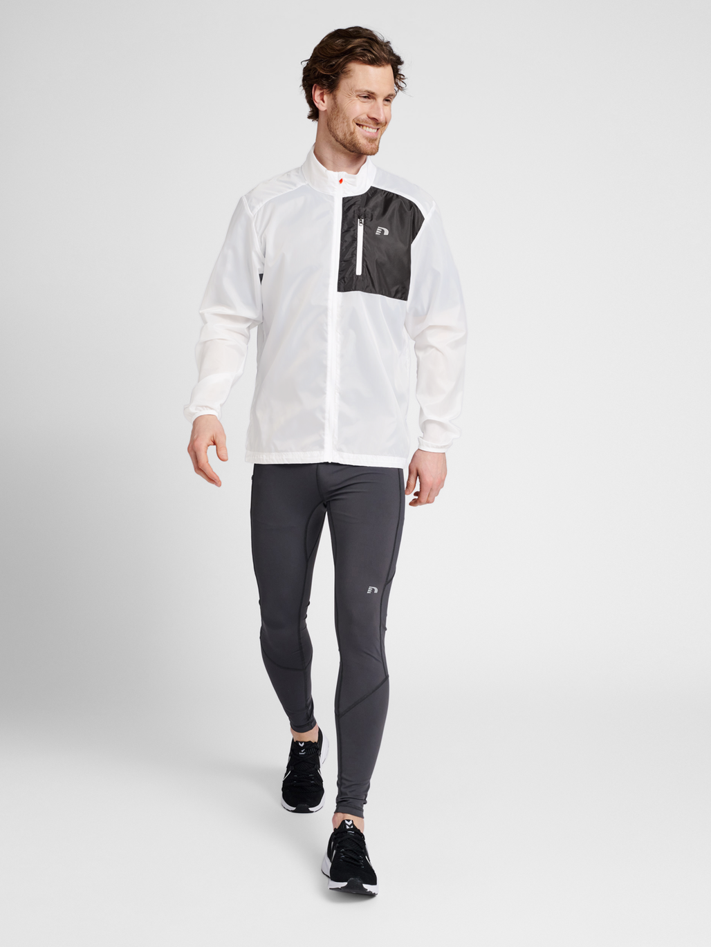 MEN PACKABLE TECH JACKET