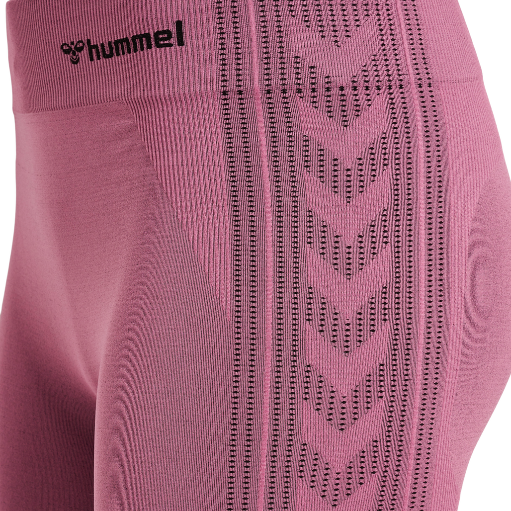 hmlMT SHAPING SEAMLESS MW SHORTS