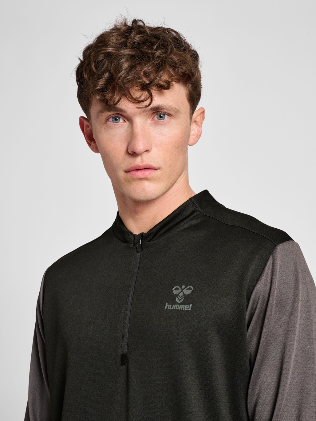 hmlONGRID 1/2 ZIP POLY SWEAT