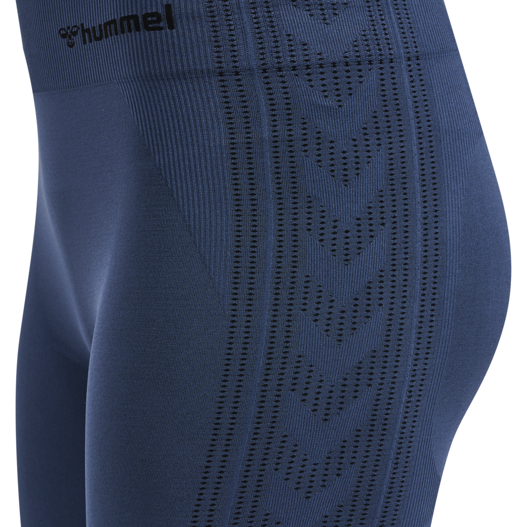 hmlMT SHAPING SEAMLESS MW SHORTS