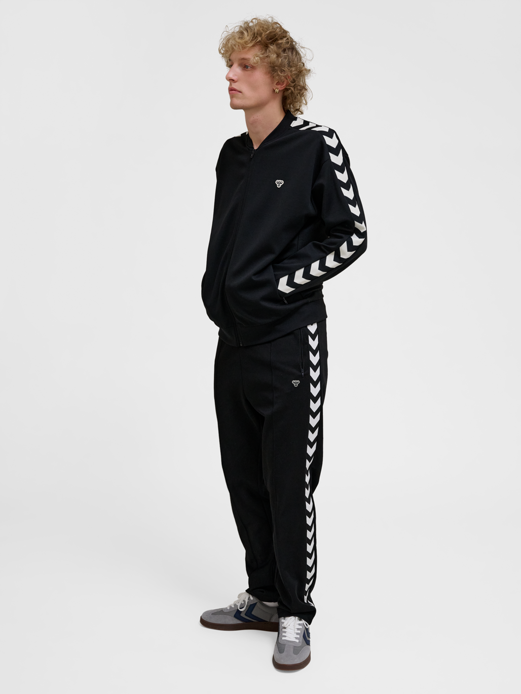 hmlARCHIVE REGULAR POLY ZIP JACKET