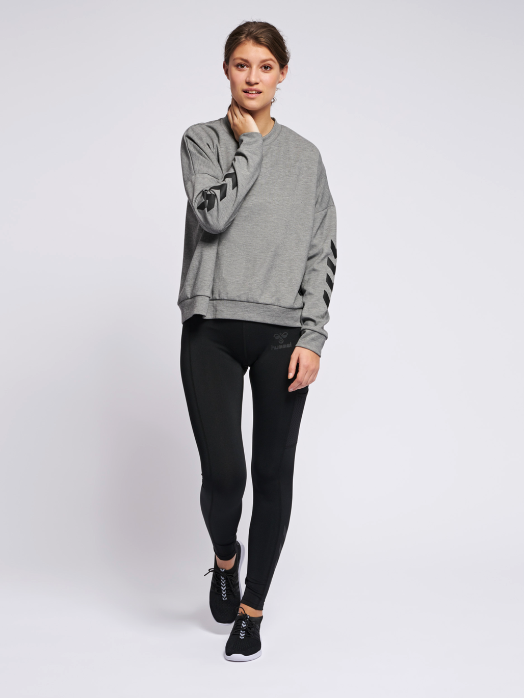 hmlESSI SWEATSHIRT
